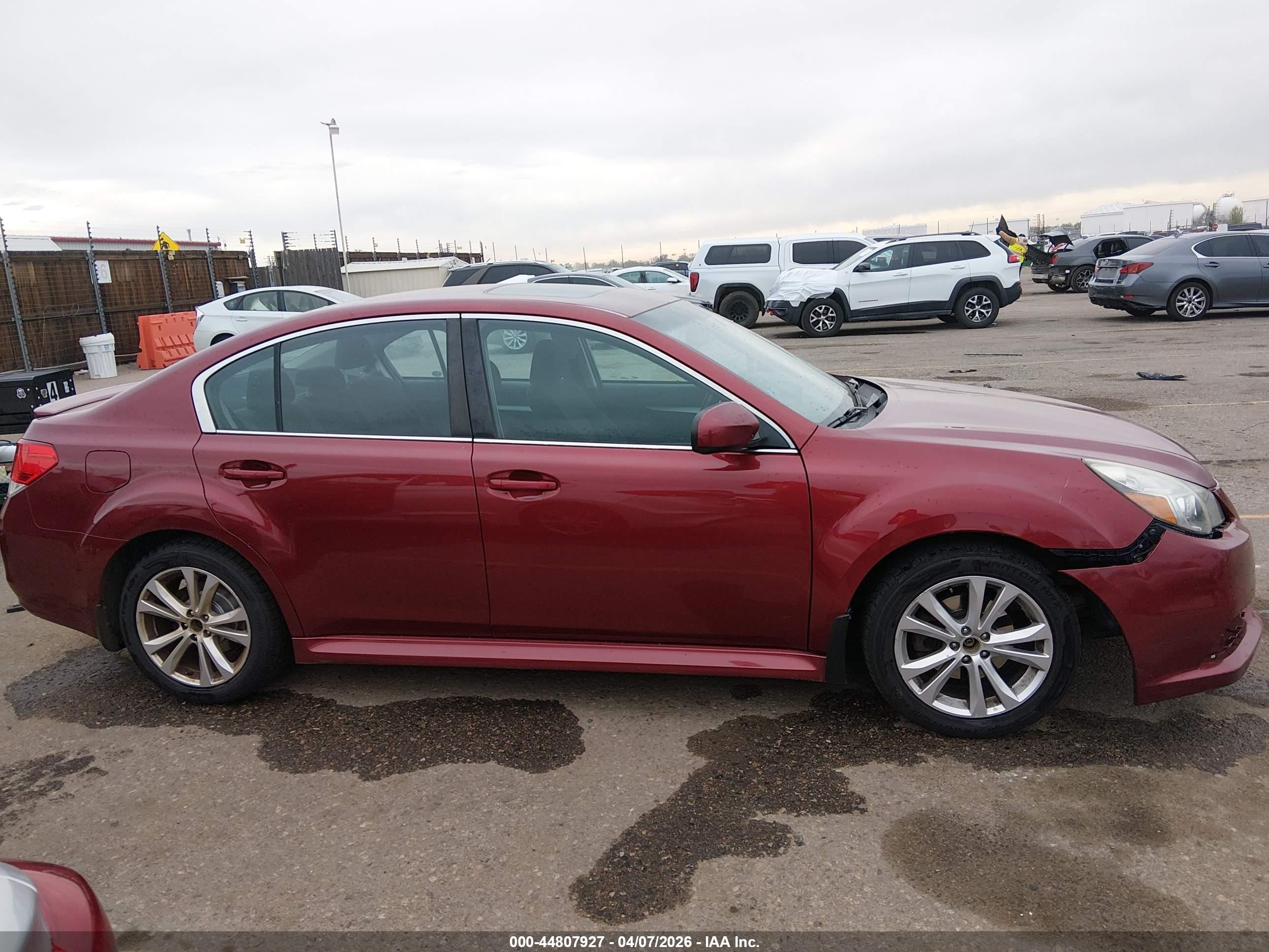 2013 Subaru Legacy 2.5i Premium Красный vin: 4S3BMCG64D3020314