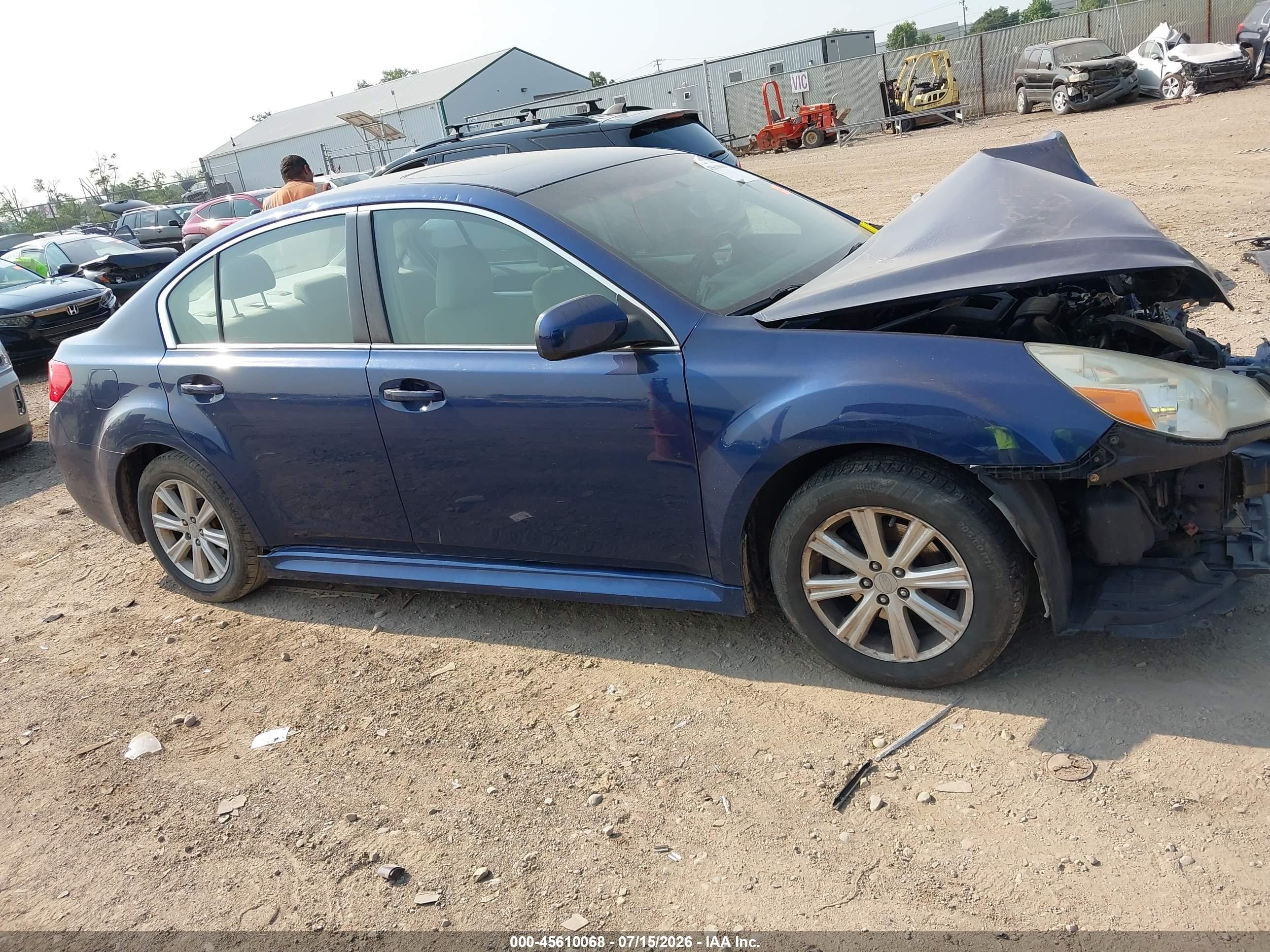 2010 Subaru Legacy 2.5i Premium Blue vin: 4S3BMCG66A3215536