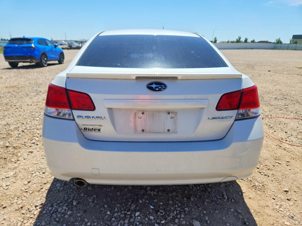 2010 Subaru Legacy 2.5i Premium White vin: 4S3BMCG66A3222860