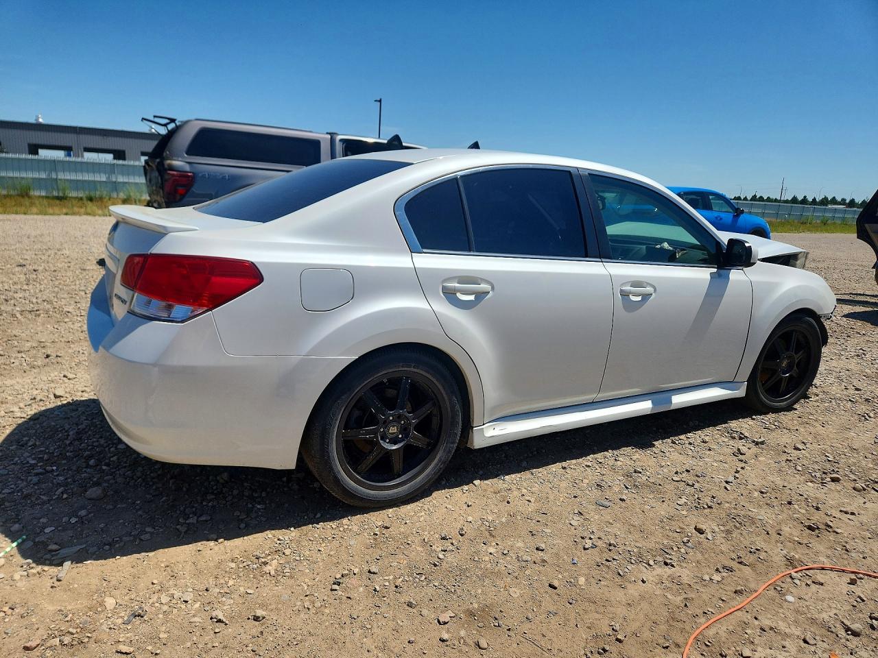 2010 Subaru Legacy 2.5i Premium White vin: 4S3BMCG66A3222860