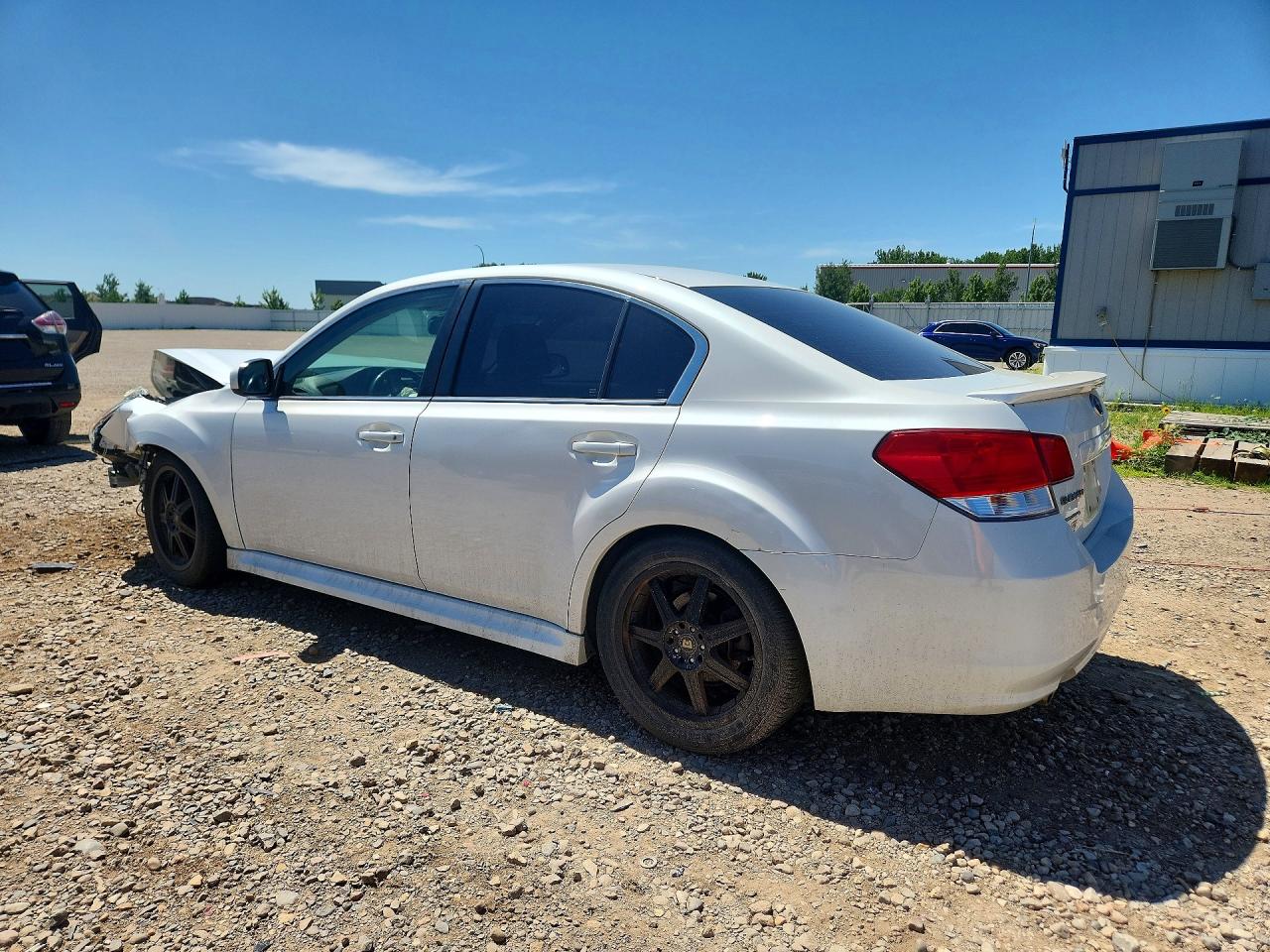 2010 Subaru Legacy 2.5i Premium White vin: 4S3BMCG66A3222860