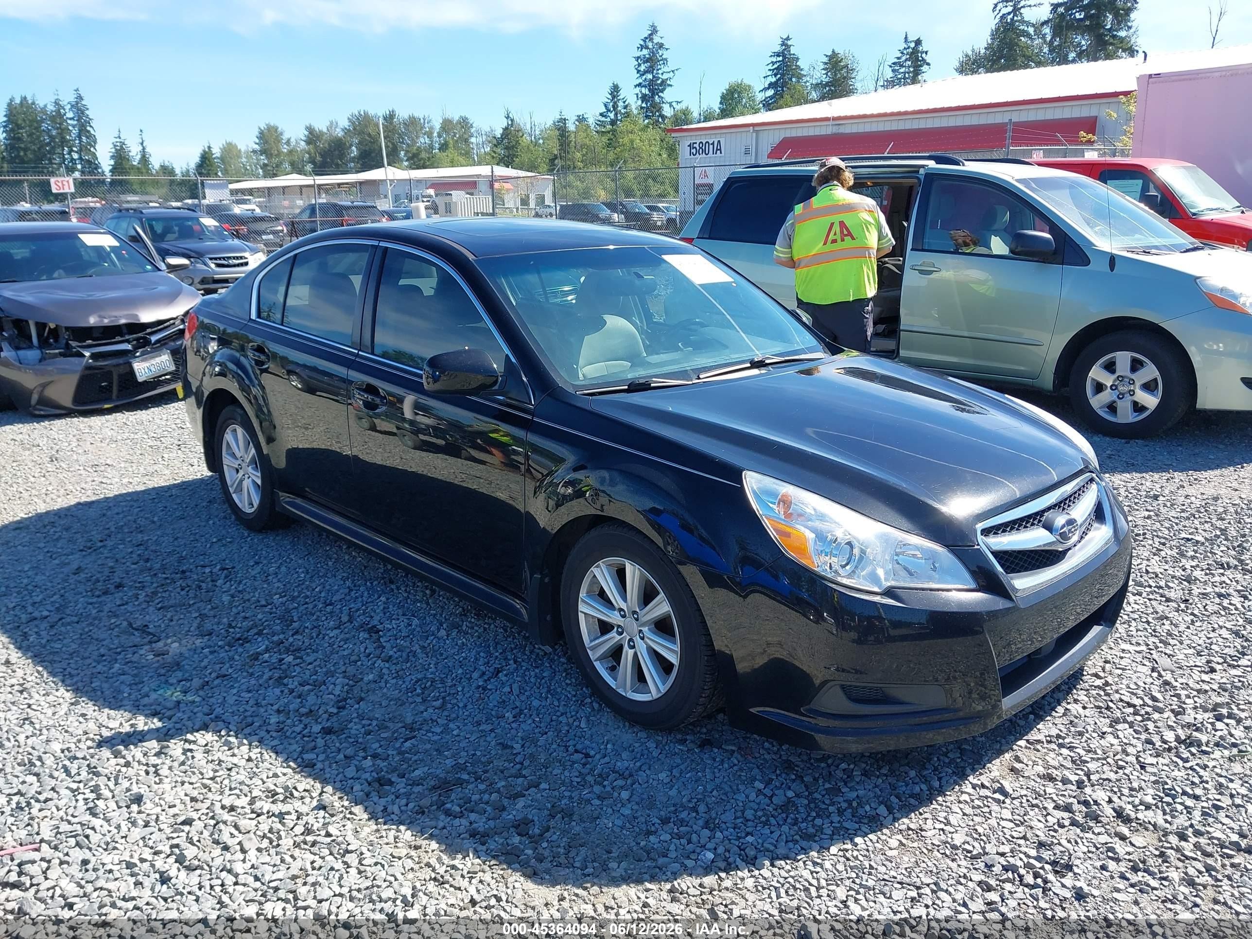 2011 Subaru Legacy 2.5i Premium Черный vin: 4S3BMCG66B3262633