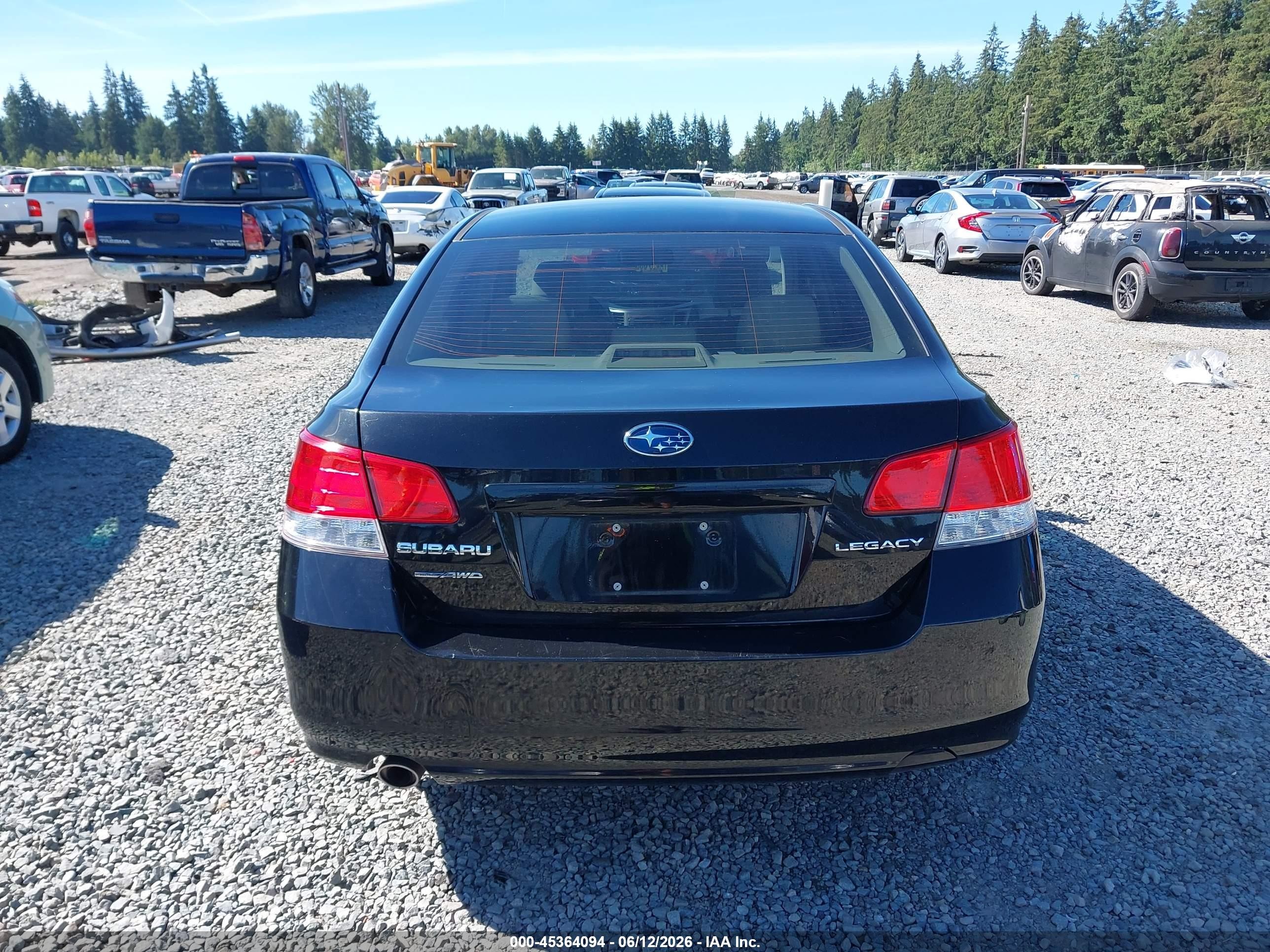 2011 Subaru Legacy 2.5i Premium Черный vin: 4S3BMCG66B3262633