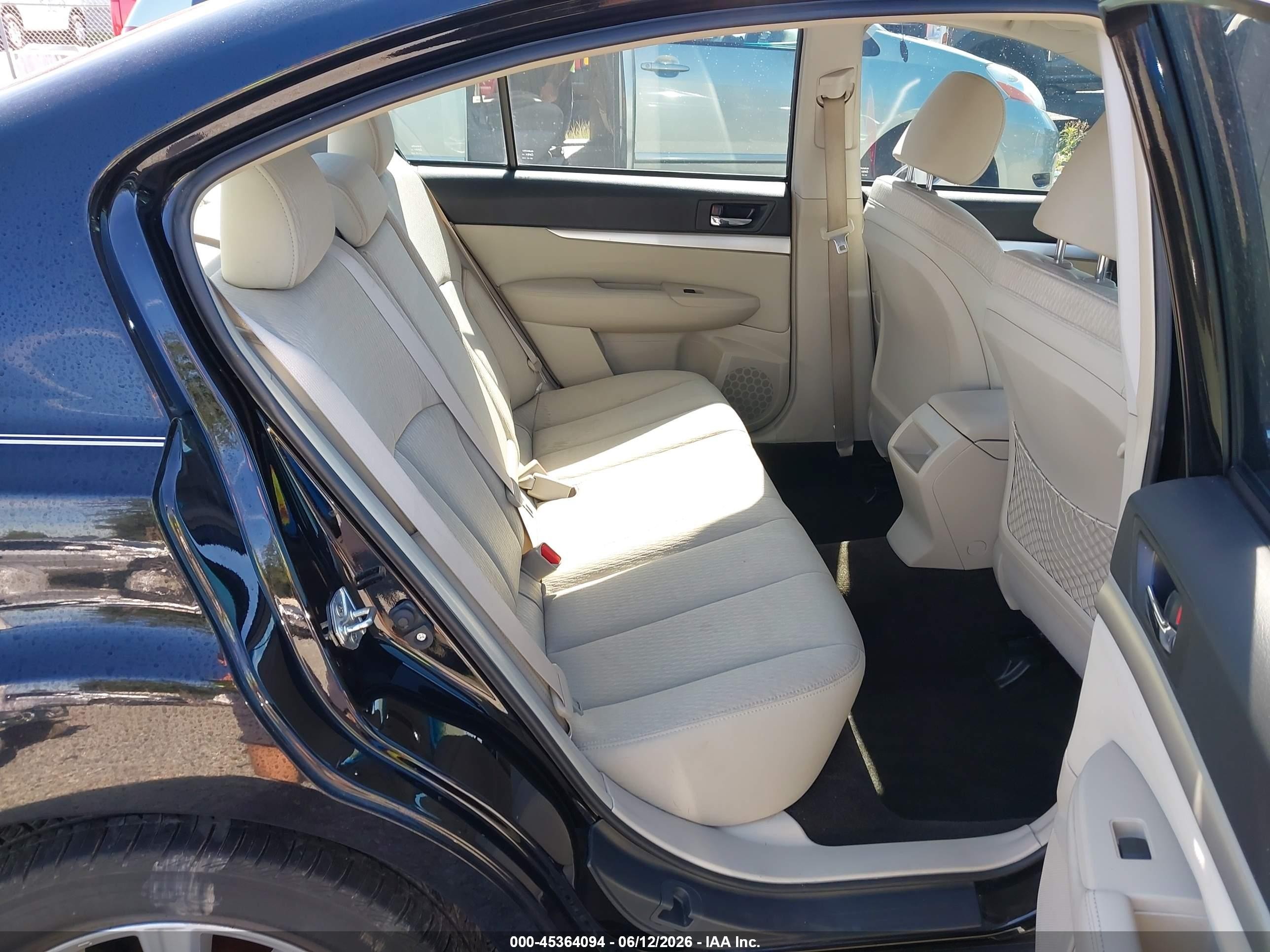 2011 Subaru Legacy 2.5i Premium Черный vin: 4S3BMCG66B3262633