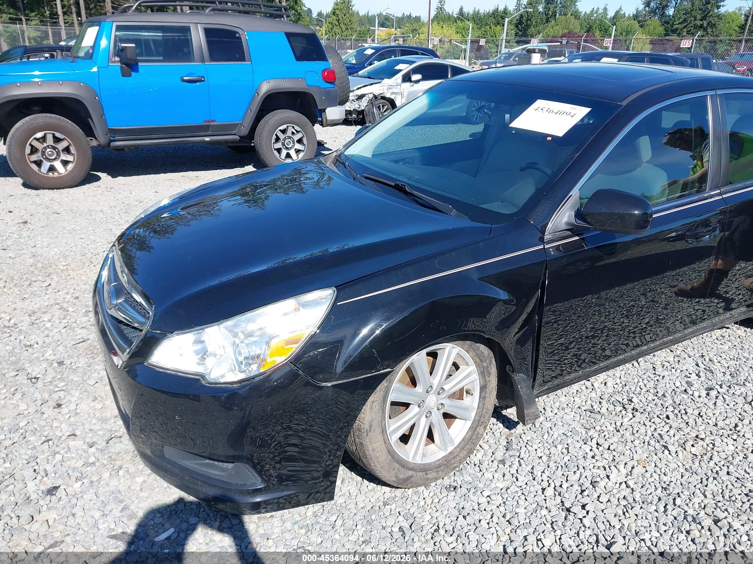 2011 Subaru Legacy 2.5i Premium Черный vin: 4S3BMCG66B3262633
