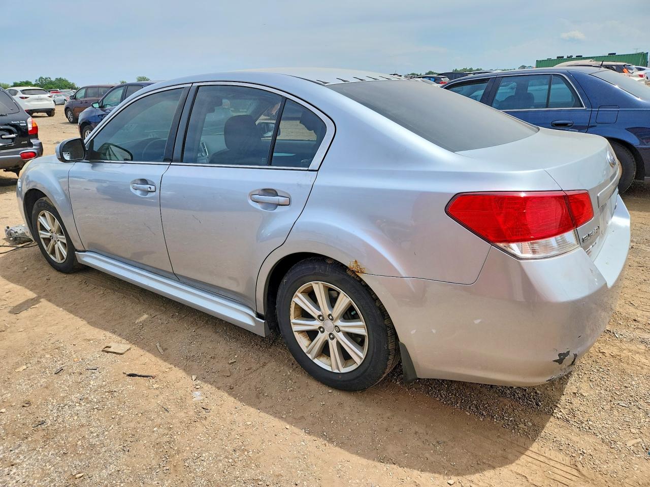 2012 Subaru Legacy 2.5i Premium Серебряный vin: 4S3BMCG66C3030924