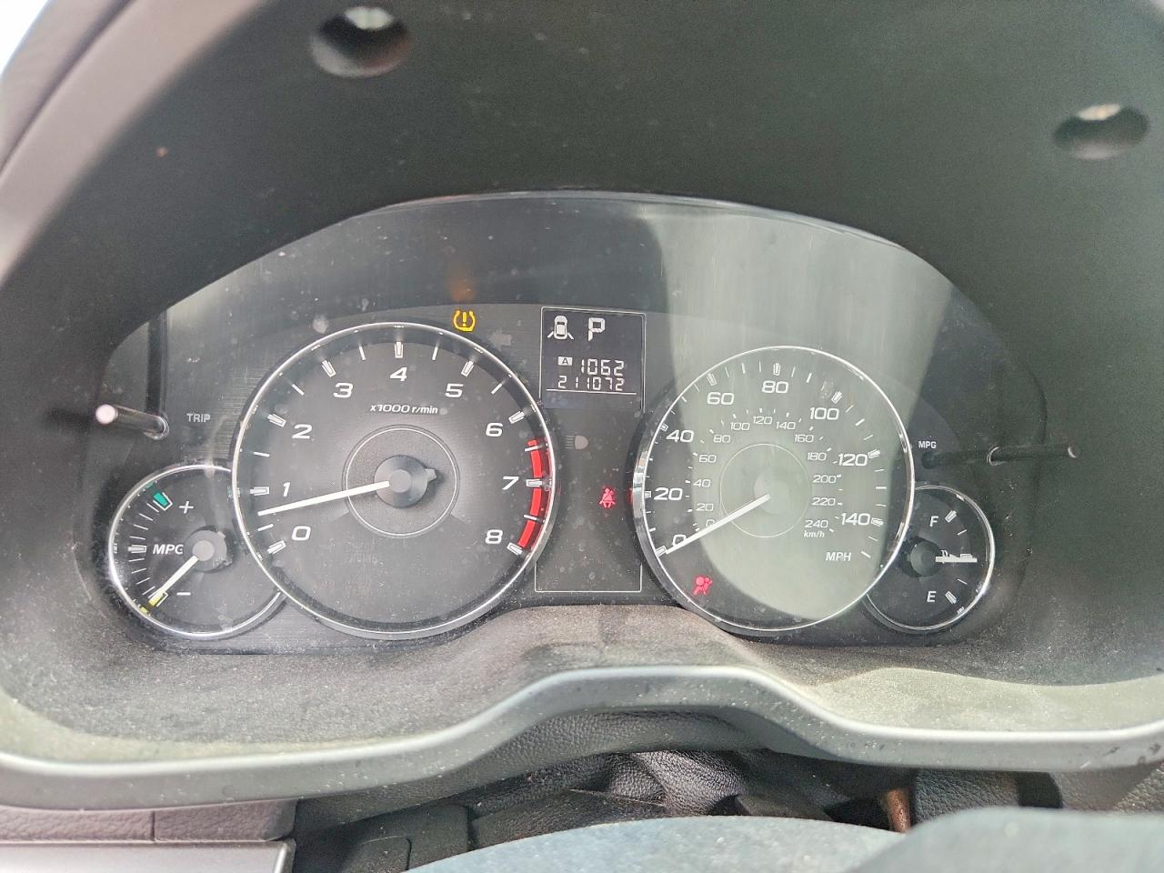 2012 Subaru Legacy 2.5i Premium Серебряный vin: 4S3BMCG66C3030924