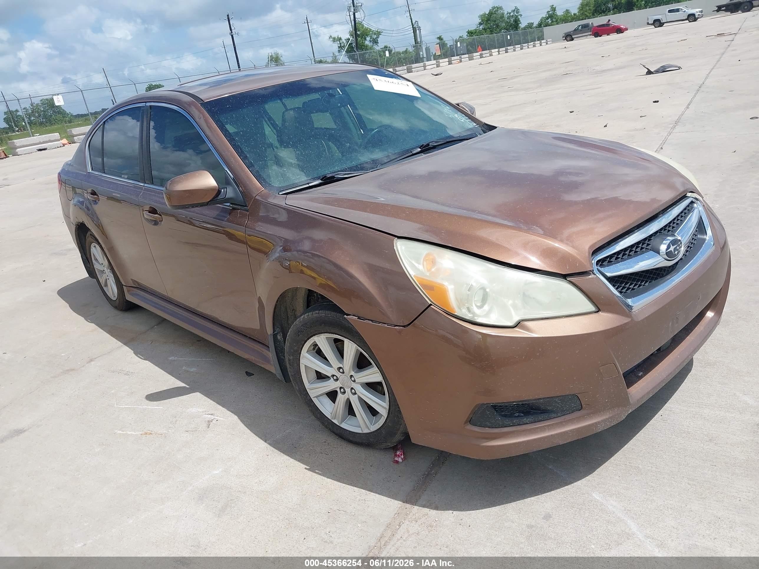 2011 Subaru Legacy 2.5i Premium Brown vin: 4S3BMCG67B3225980