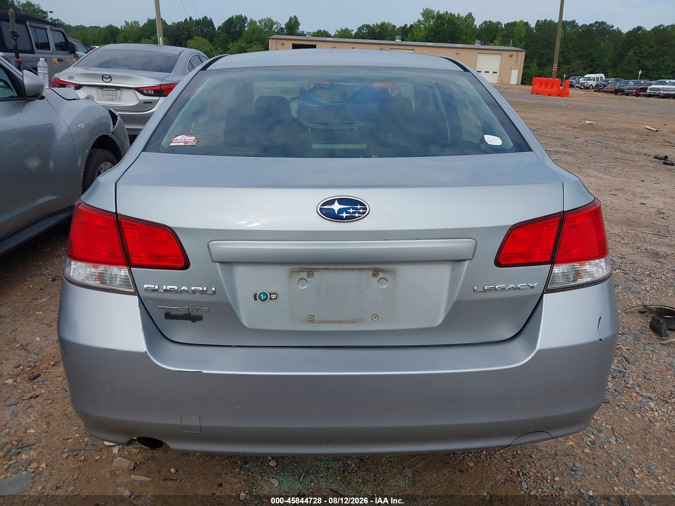 2012 Subaru Legacy 2.5i Premium Silver vin: 4S3BMCG67C3002338