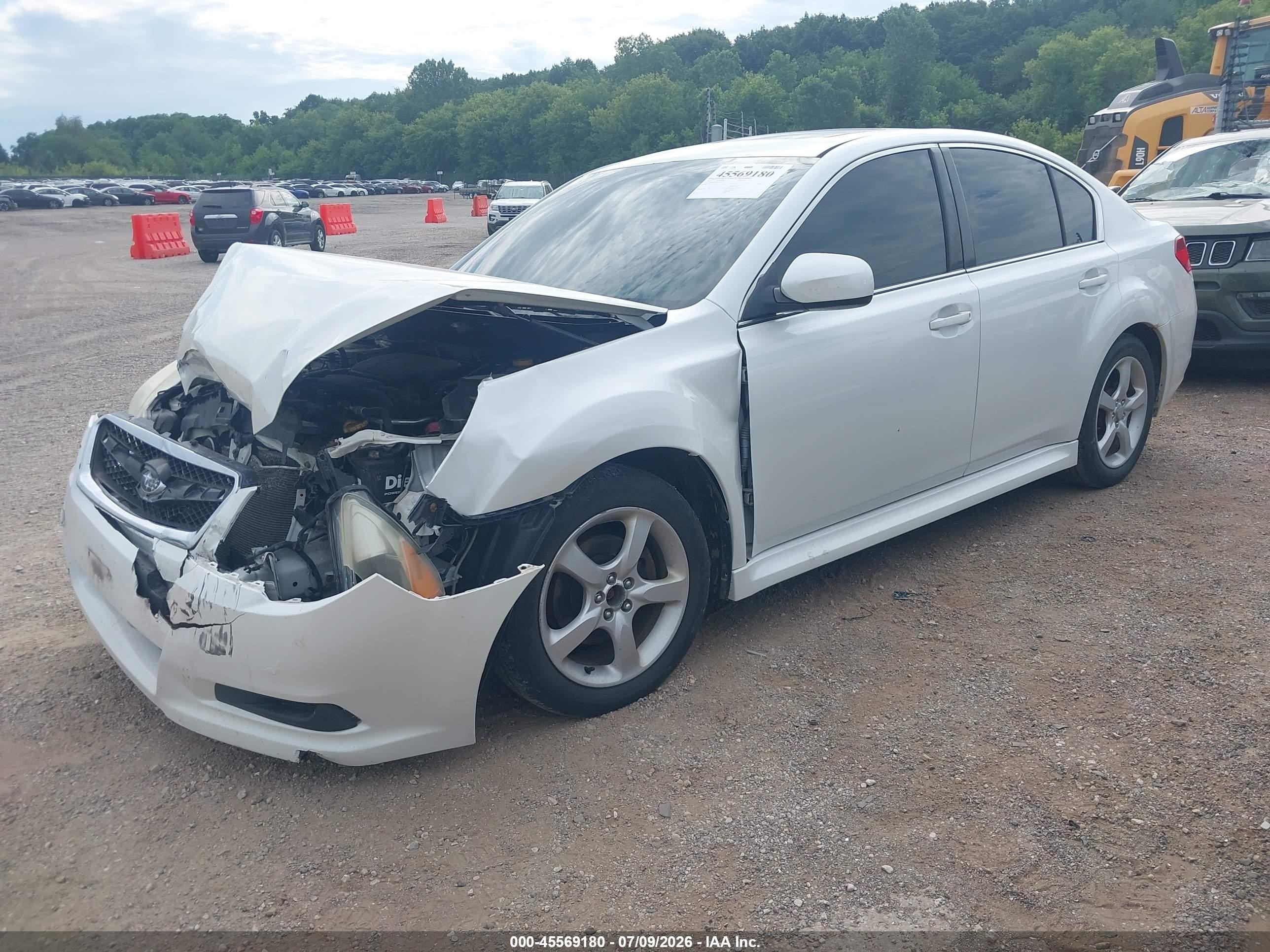 2012 Subaru Legacy 2.5i Premium White vin: 4S3BMCG67C3012139