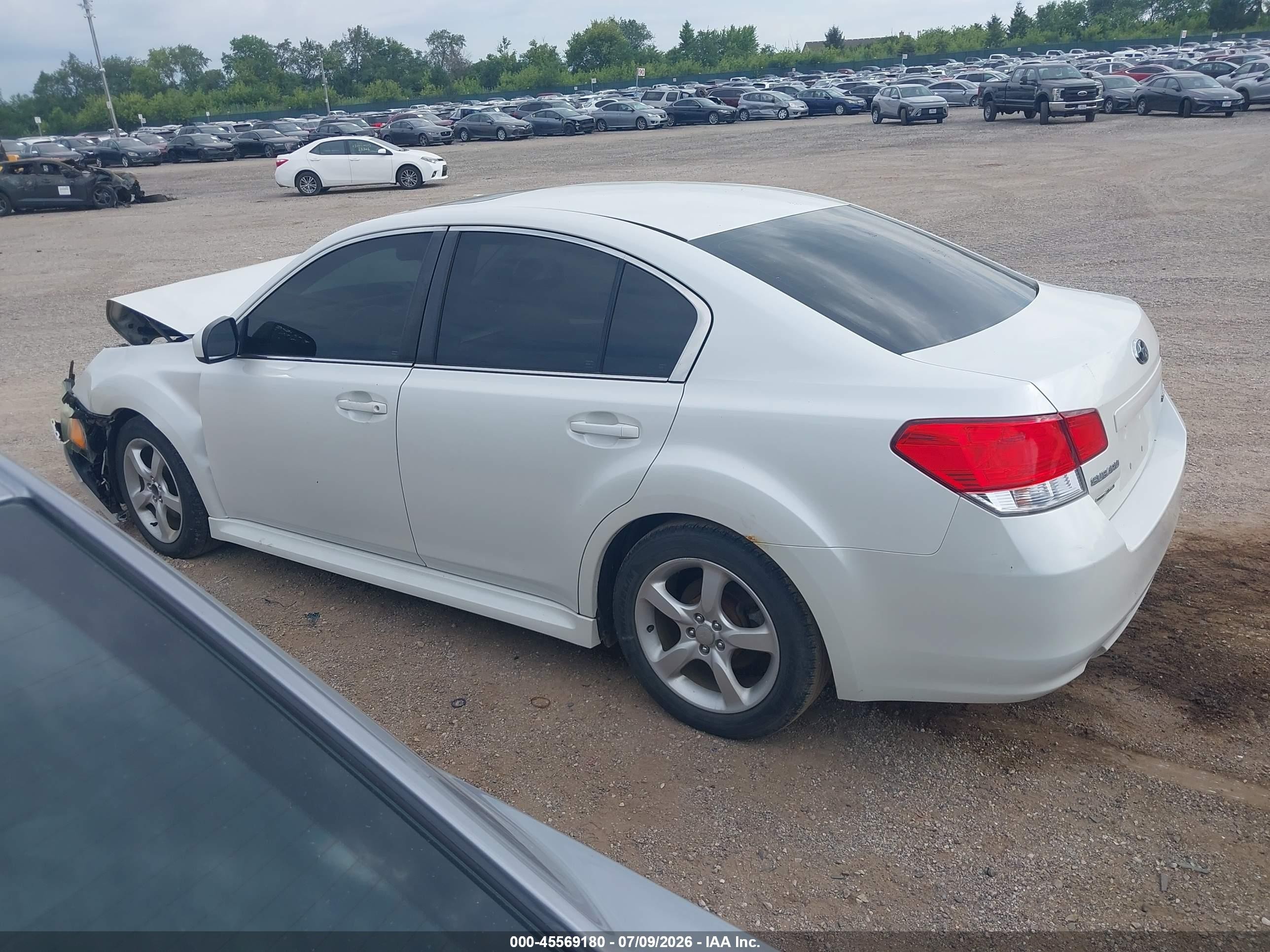 2012 Subaru Legacy 2.5i Premium White vin: 4S3BMCG67C3012139
