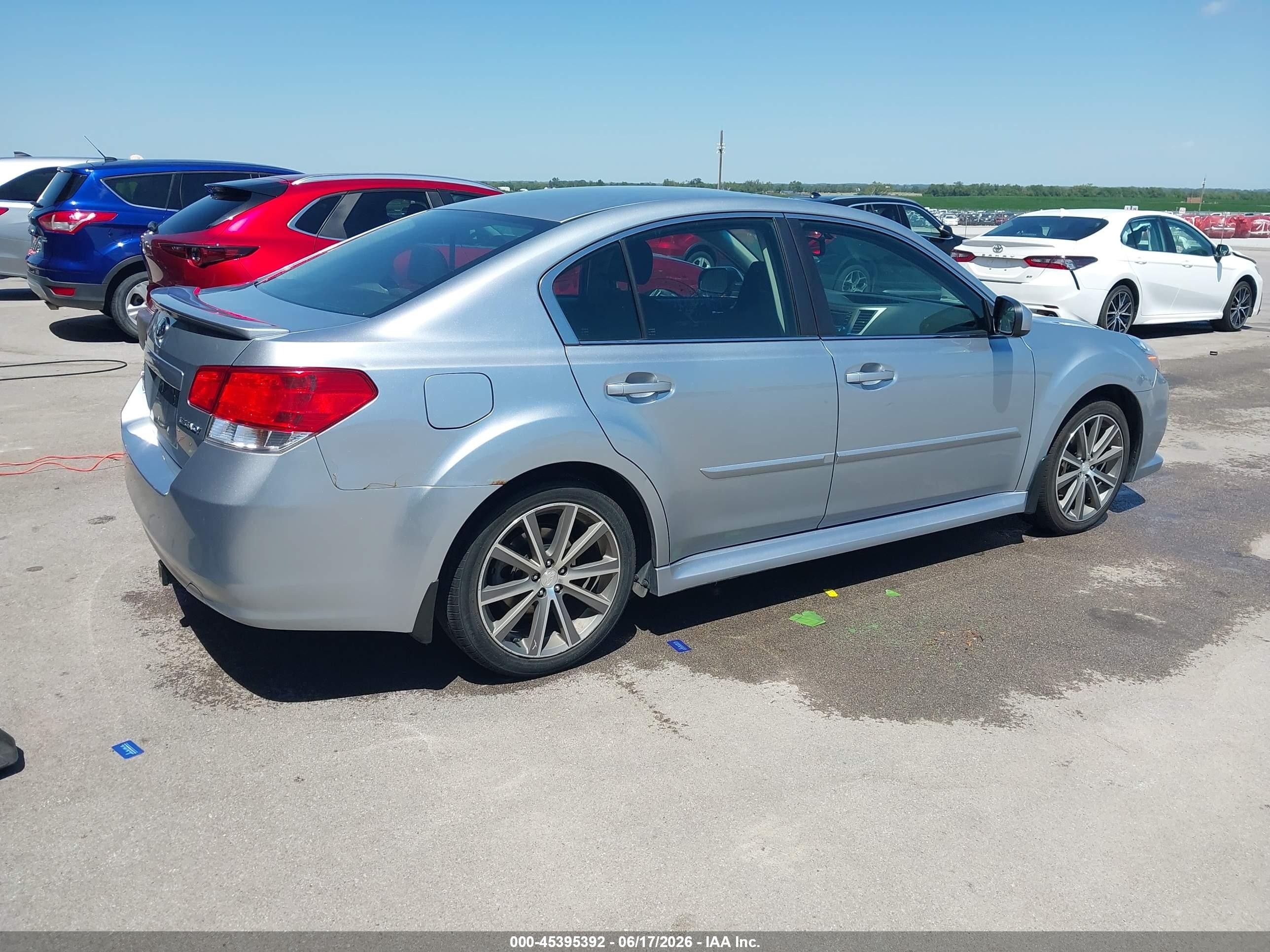 2013 Subaru Legacy 2.5 I Sport Silver vin: 4S3BMCG67D3025202