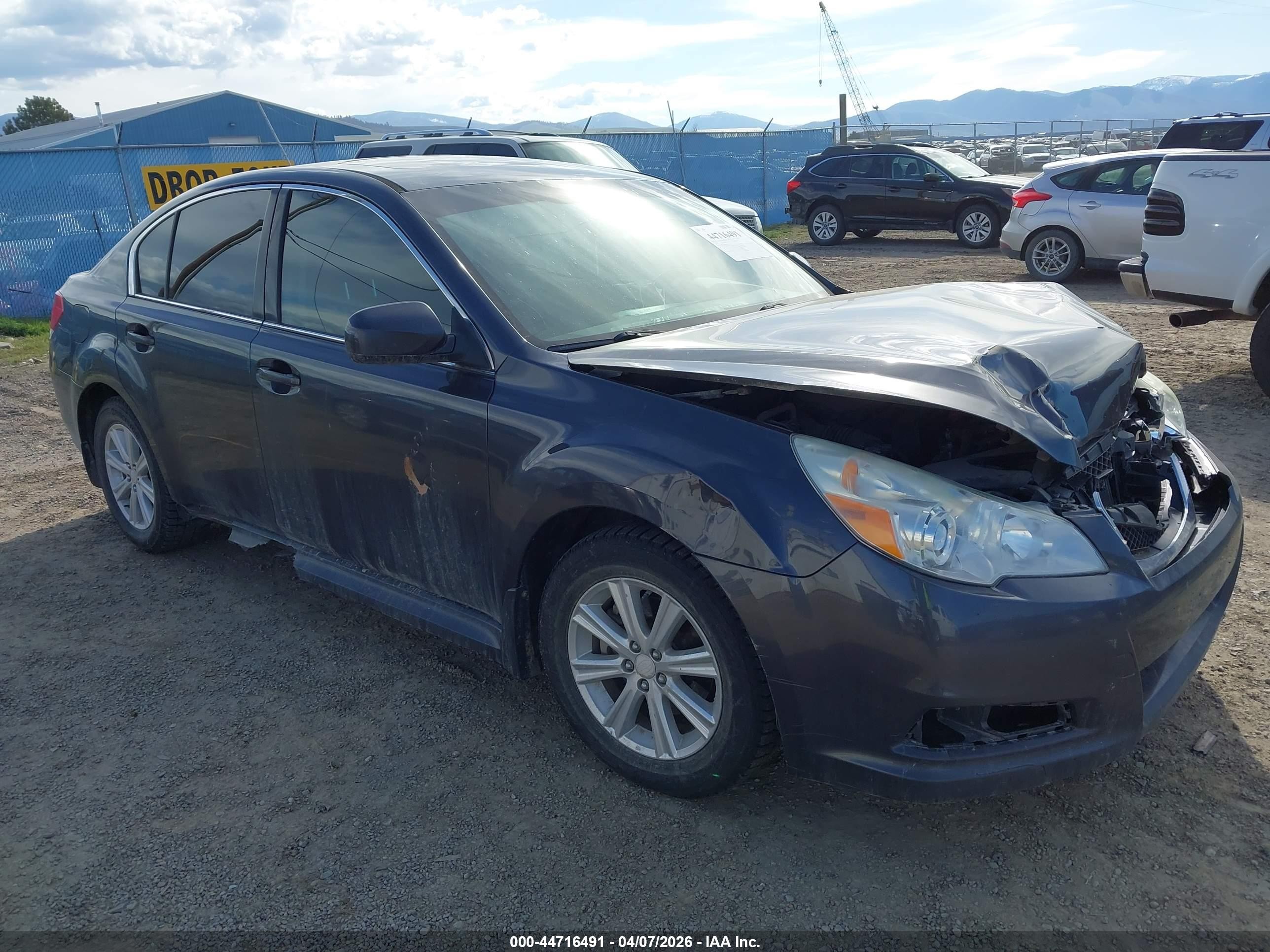 2012 Subaru Legacy 2.5i Premium Gray vin: 4S3BMCG68C3013736