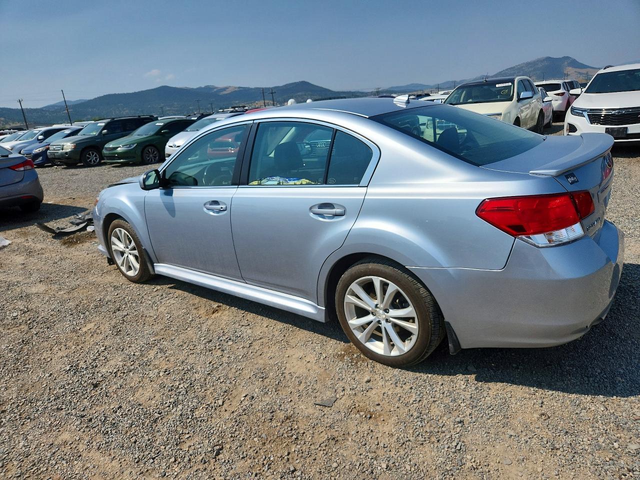 2013 Subaru Legacy 2.5i Limited Silver vin: 4S3BMCJ61D3020263