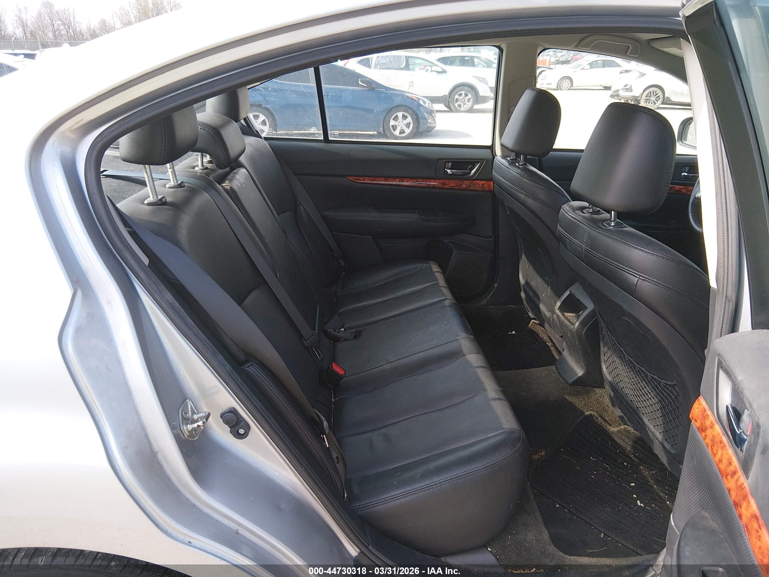 2012 Subaru Legacy 2.5i Limited Silver vin: 4S3BMCJ6XC3039201