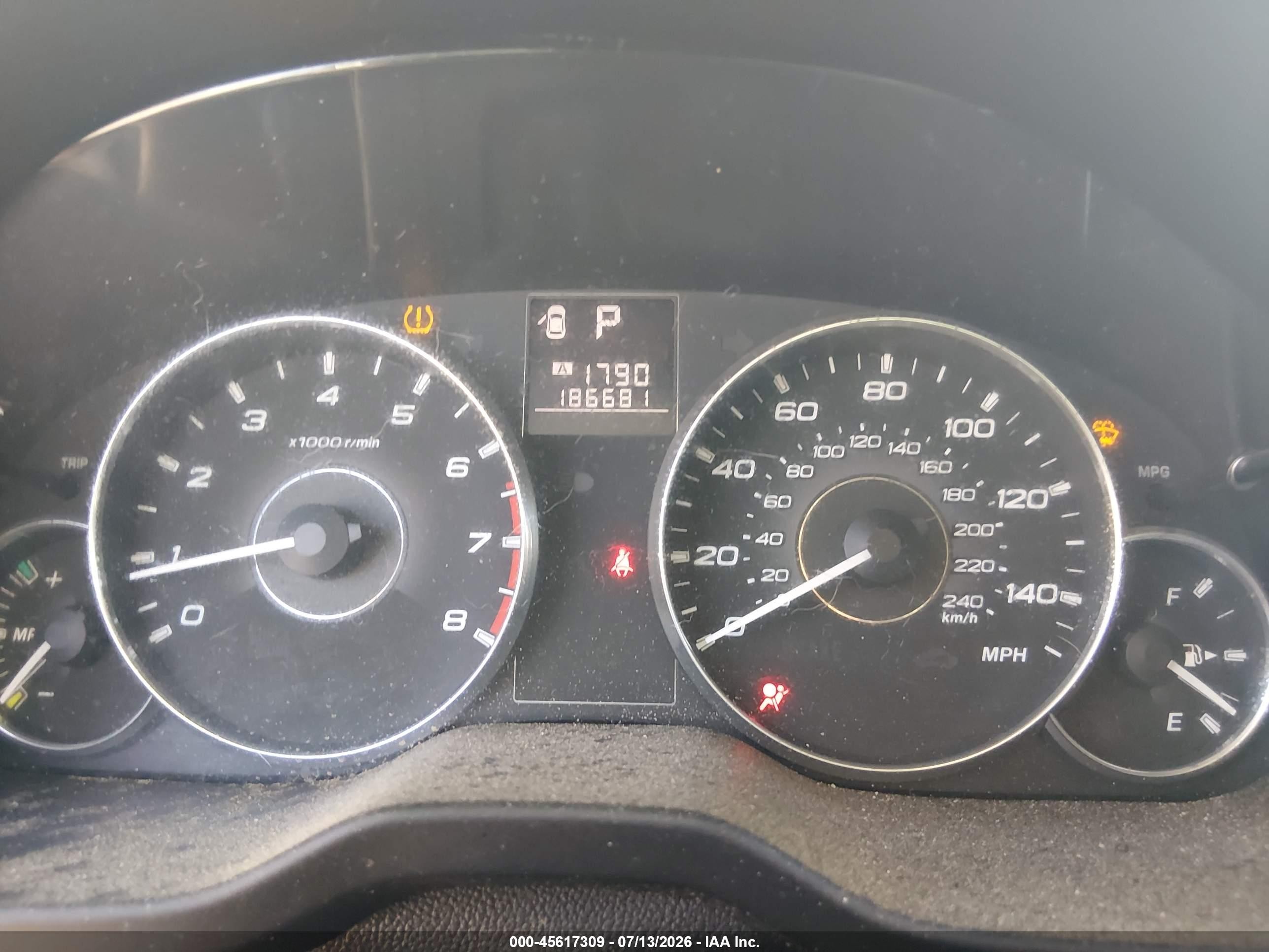 2012 Subaru Legacy 2.5i Limited Gray vin: 4S3BMCK60C3031350