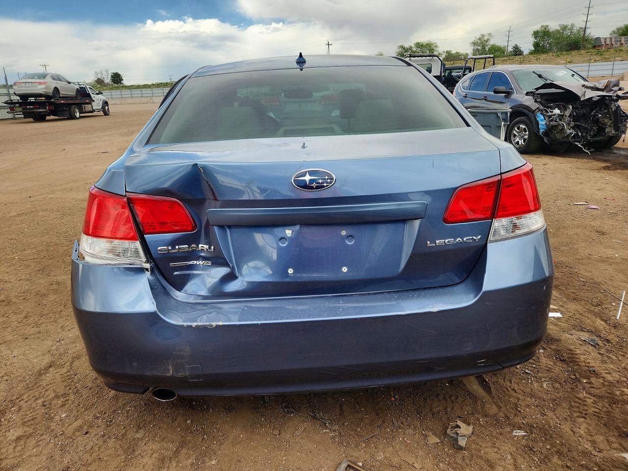2013 Subaru Legacy 2.5i Limited Синий vin: 4S3BMCK60D3028725