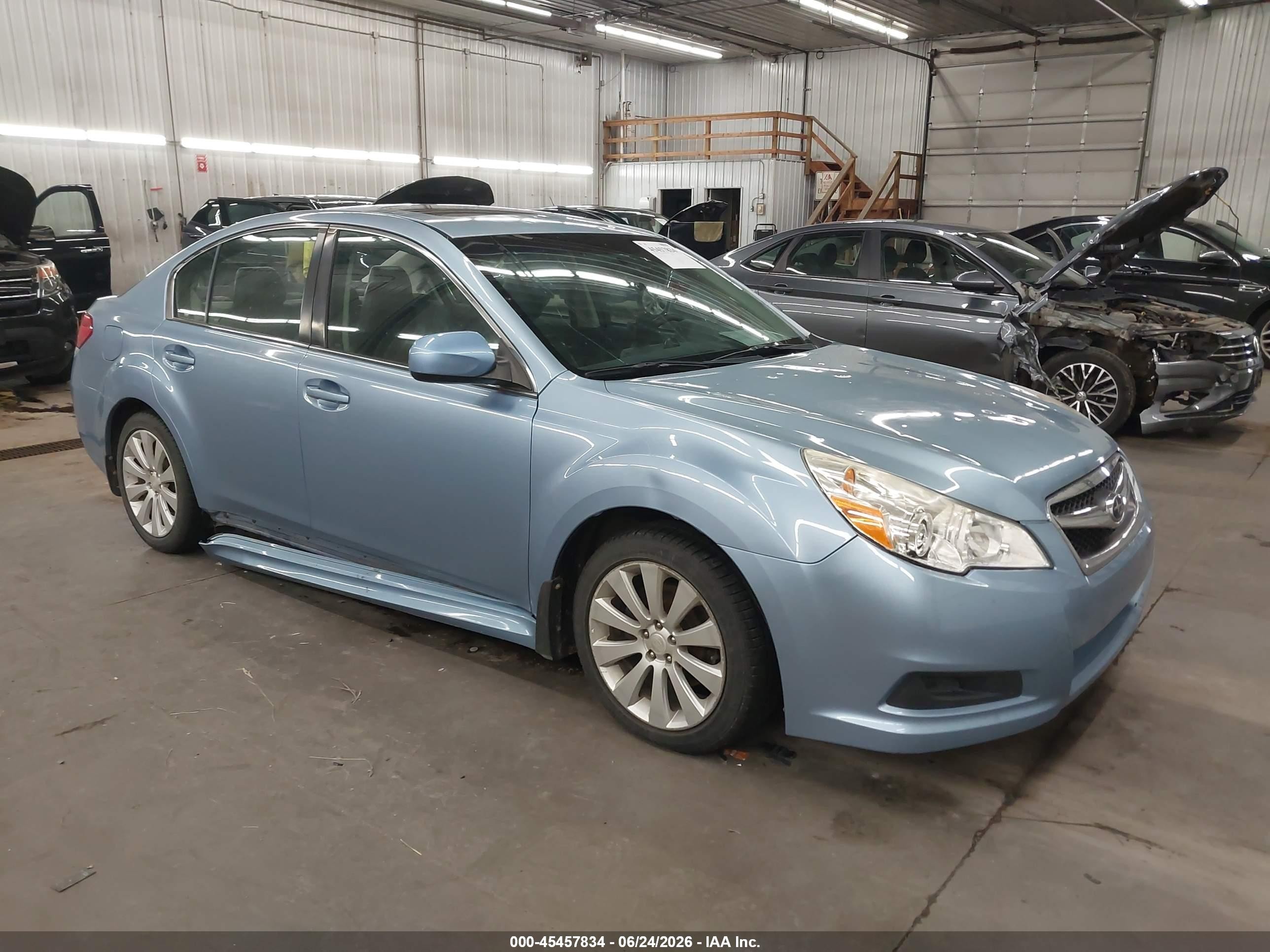 2010 Subaru Legacy 2.5i Limited Синий vin: 4S3BMCK61A3237645