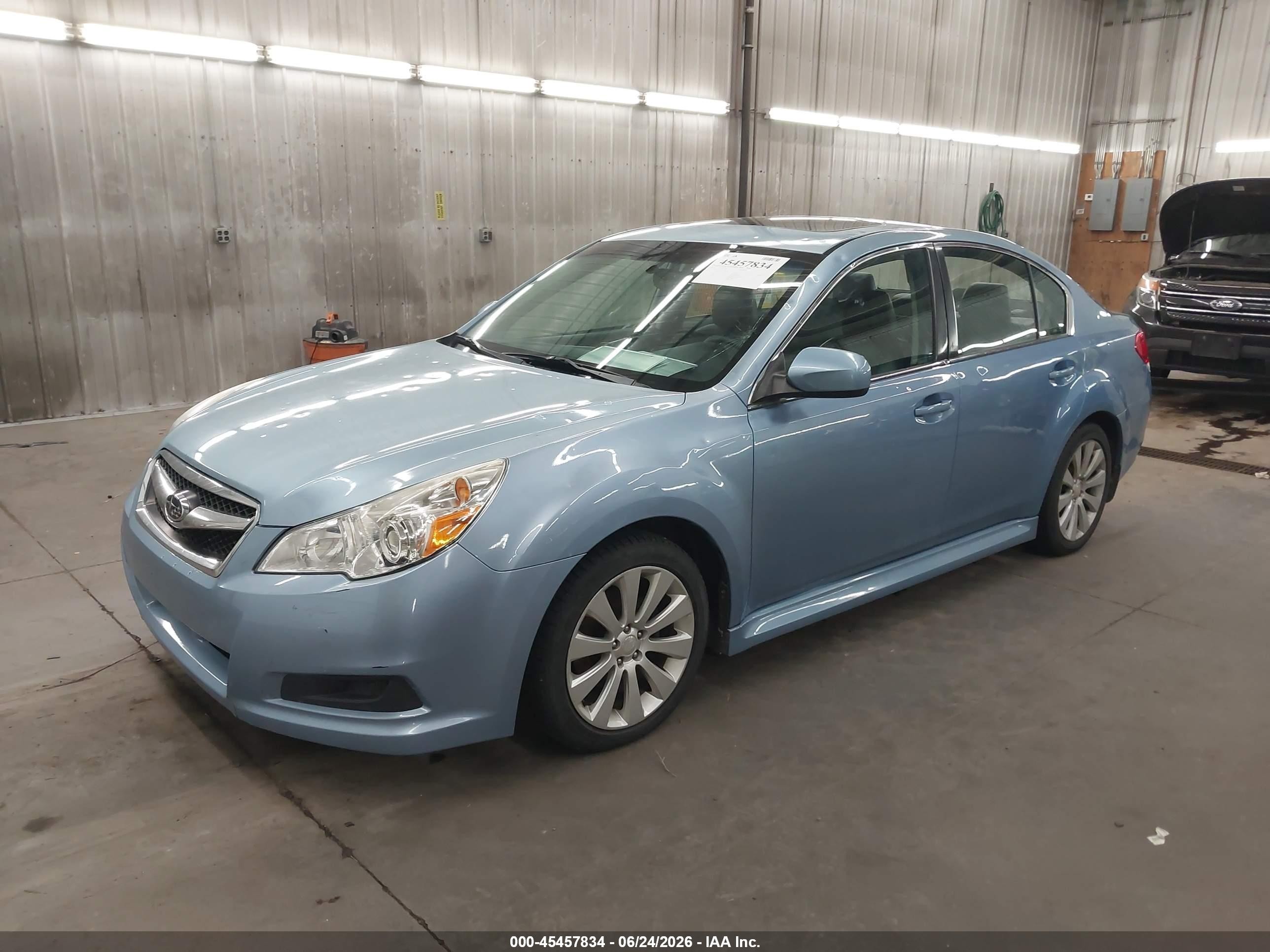 2010 Subaru Legacy 2.5i Limited Синий vin: 4S3BMCK61A3237645