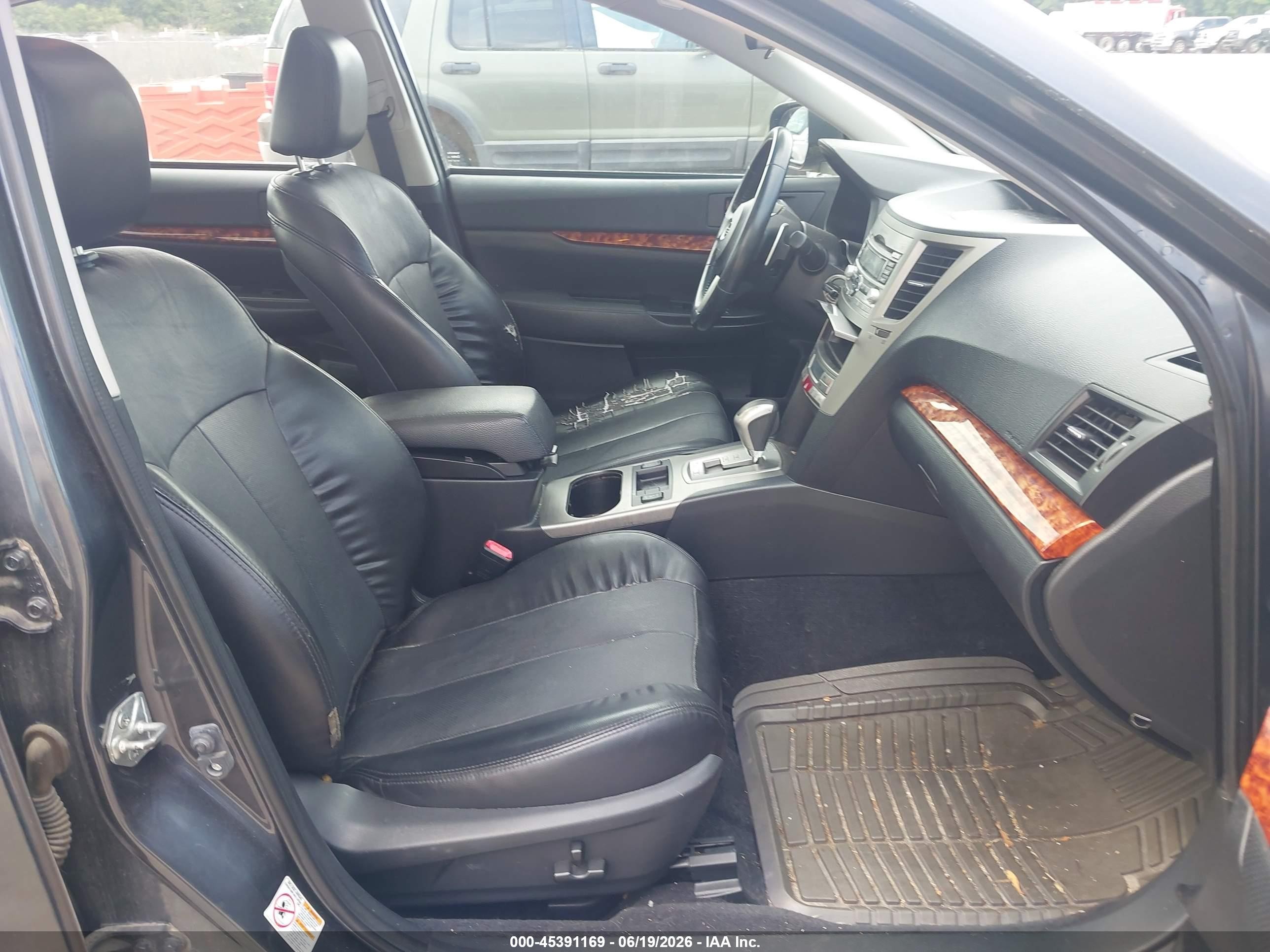 2011 Subaru Legacy 2.5i Limited Dark Blue vin: 4S3BMCK61B3243155