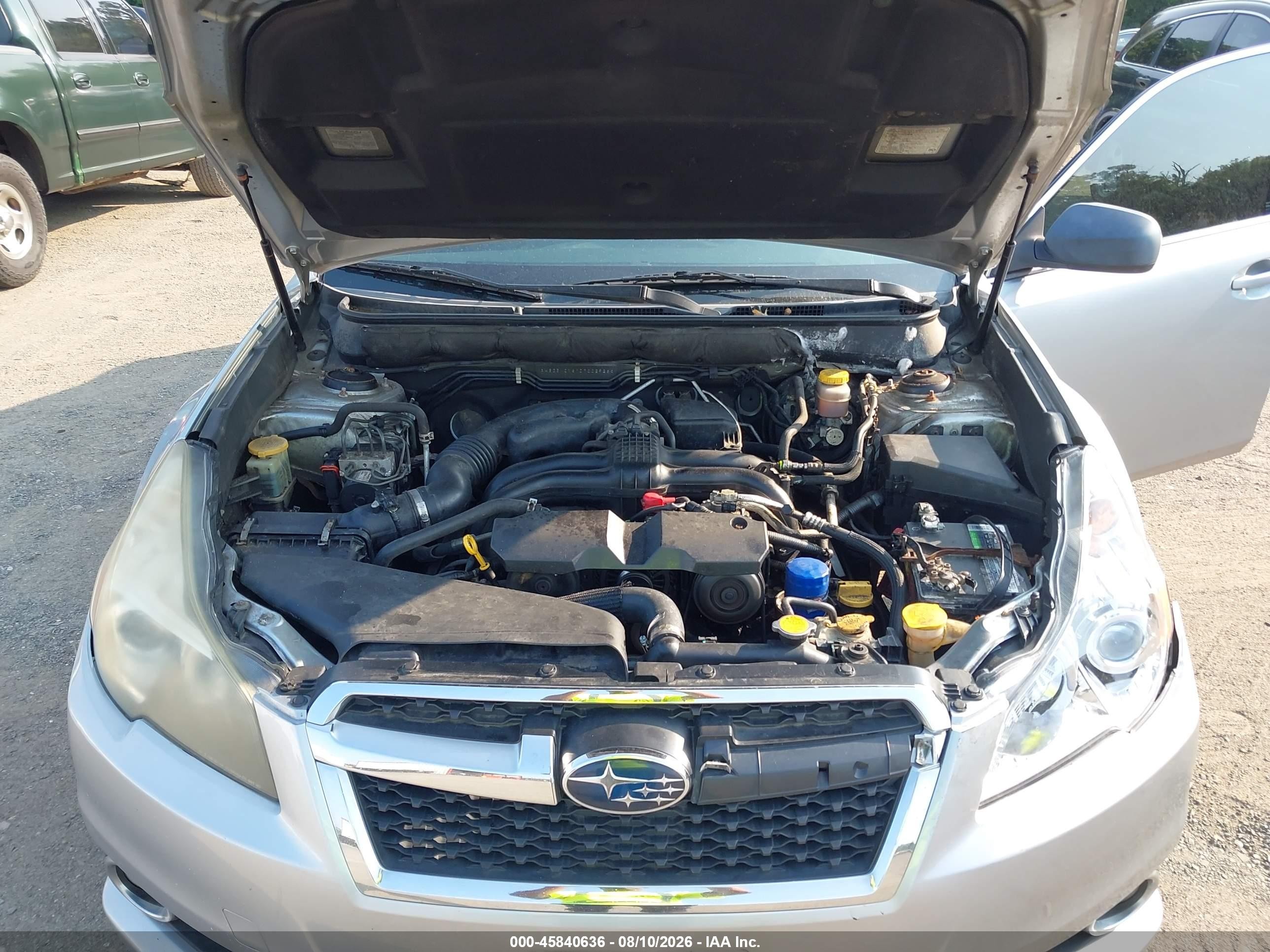 2013 Subaru Legacy 2.5i Limited Silver vin: 4S3BMCK61D3002926