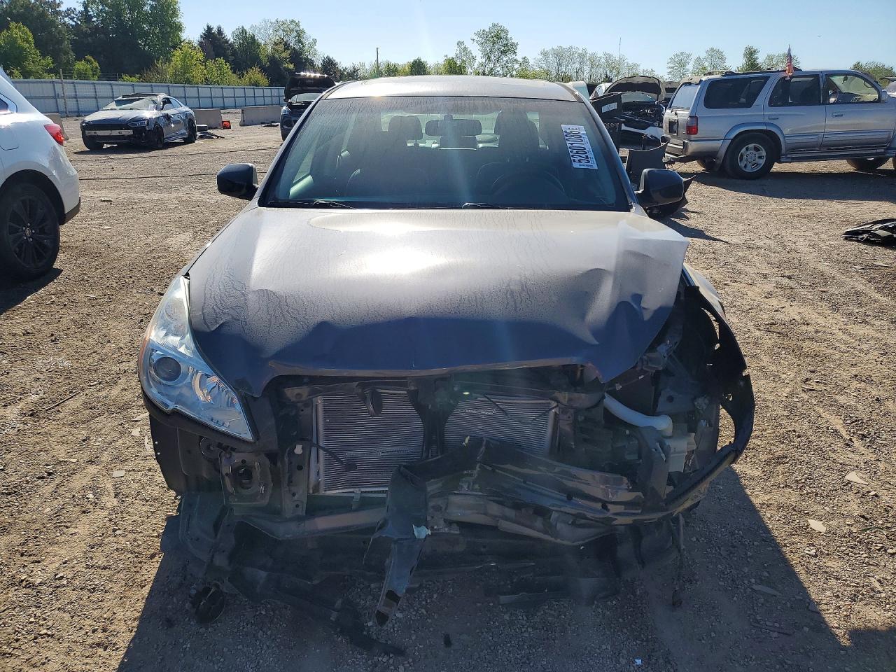 2013 Subaru Legacy 2.5i Limited Gray vin: 4S3BMCK61D3004286