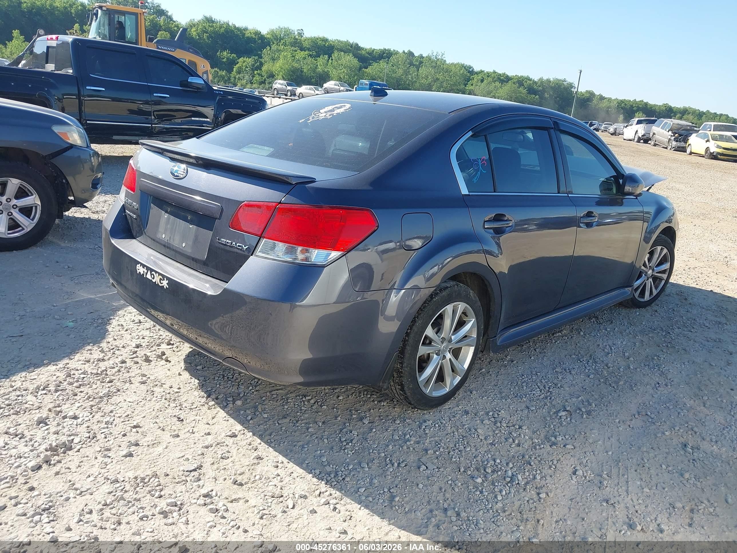 2014 Subaru Legacy 2.5i Limited Gray vin: 4S3BMCK63E3015114