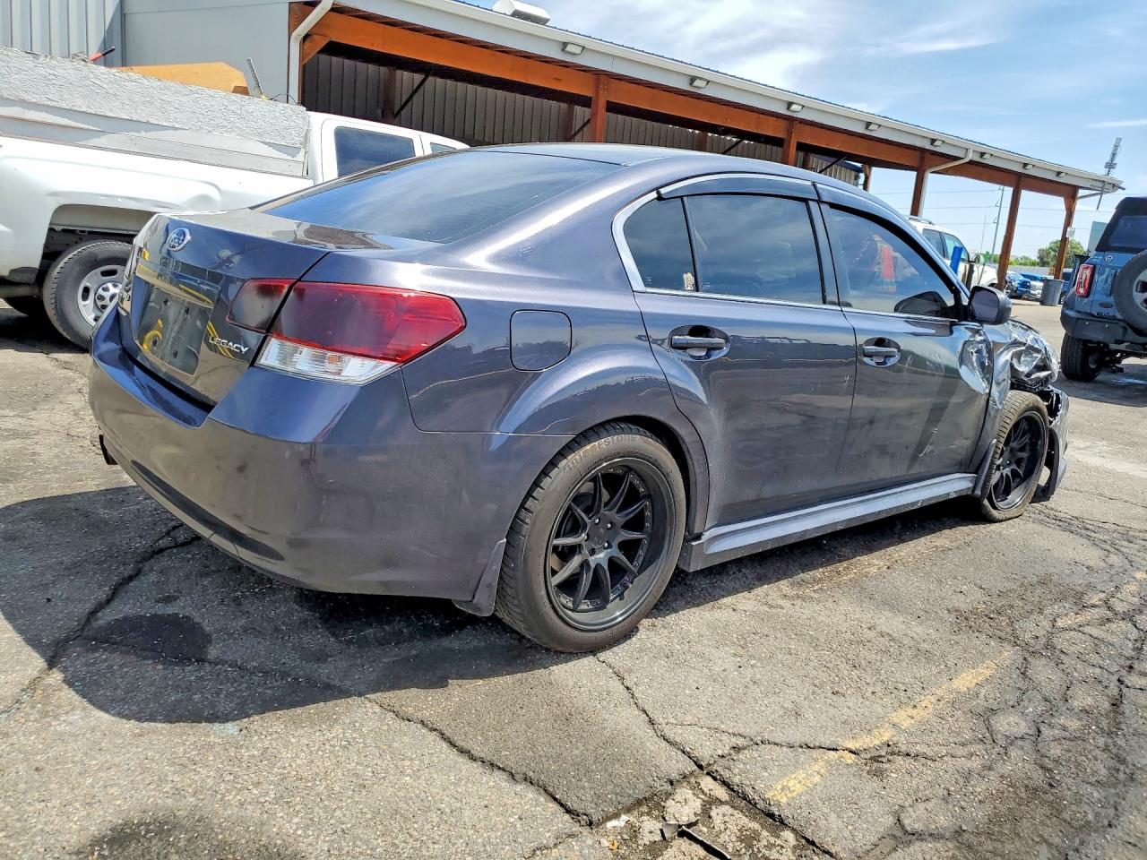 2010 Subaru Legacy 2.5i Limited Gray vin: 4S3BMCK68A3213357