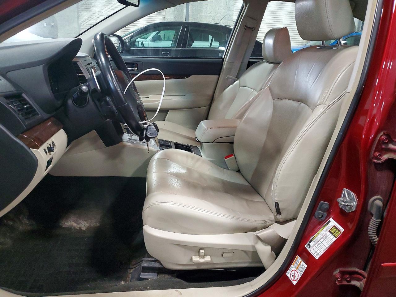 2013 Subaru Legacy 2.5i Limited Red vin: 4S3BMCK6XD3041658