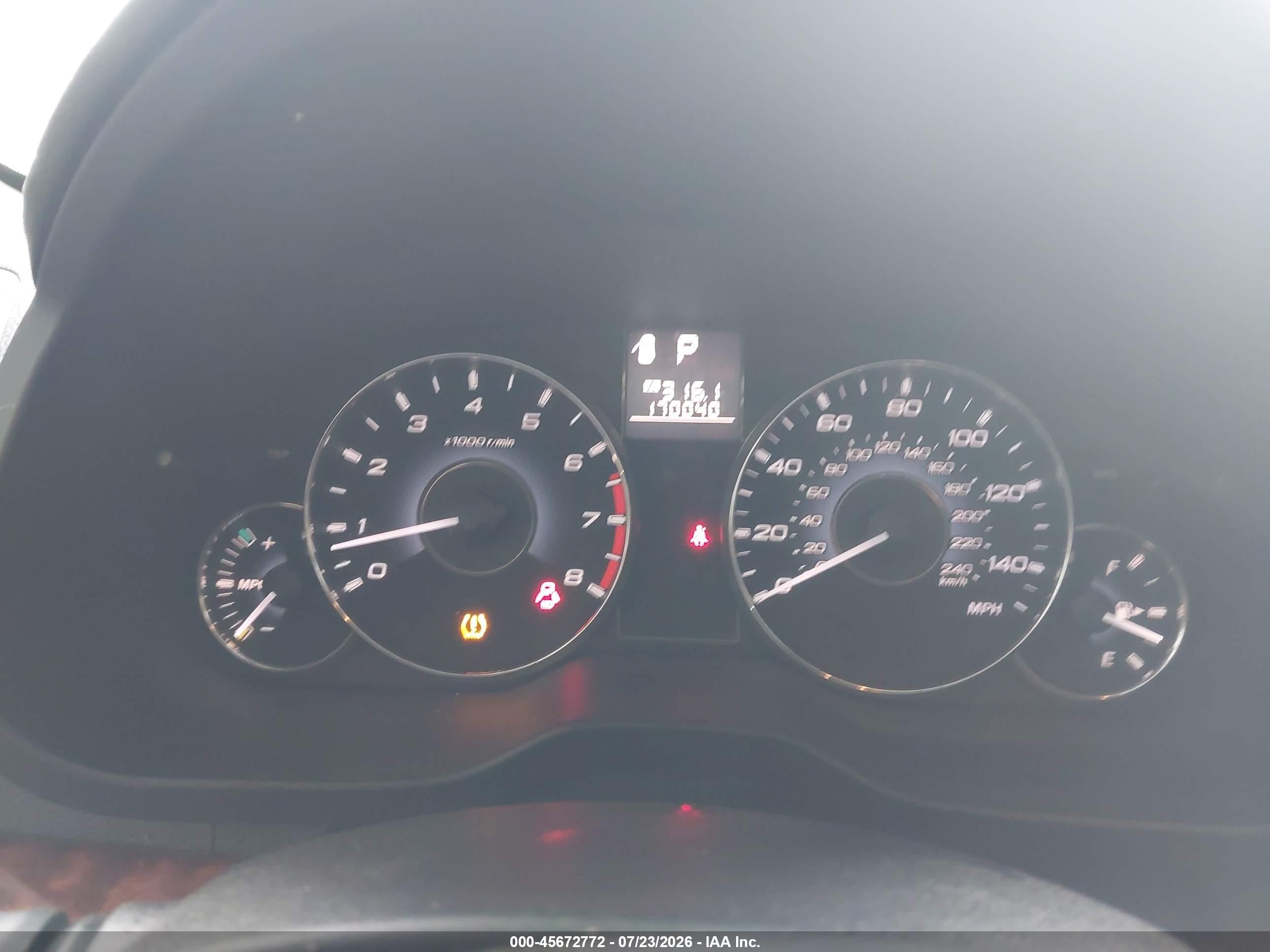 2011 Subaru Legacy 2.5i Limited Серебряный vin: 4S3BMCL69B3230314