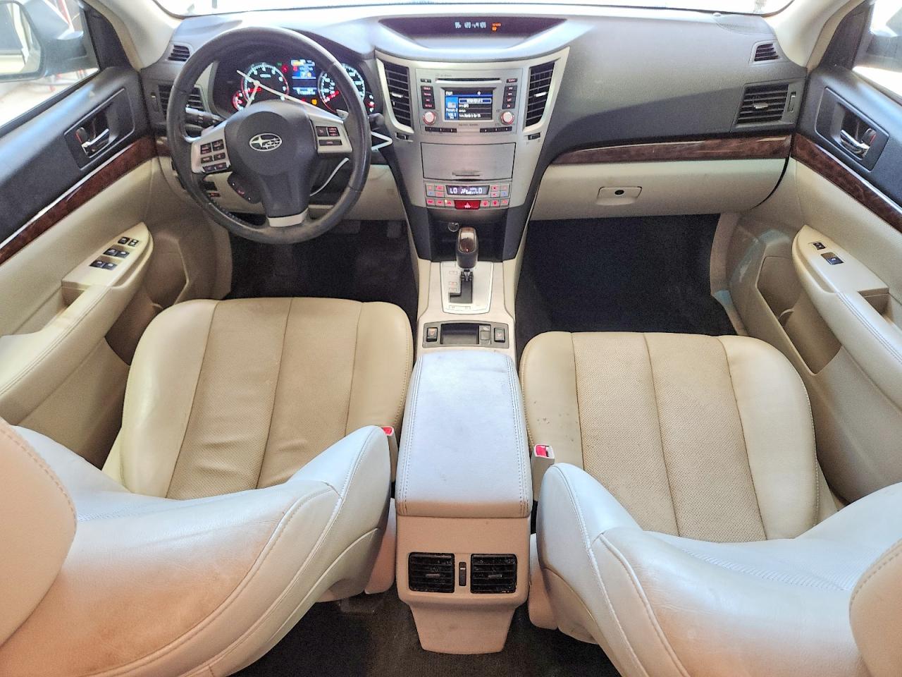 2014 Subaru Legacy 2.5i Limited Beige vin: 4S3BMCL6XE3022818