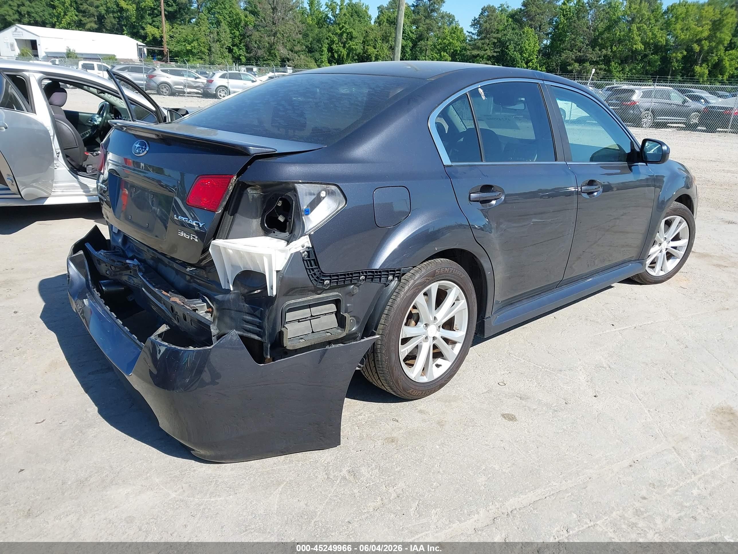 2013 Subaru Legacy 3.6r Gray vin: 4S3BMDA63D2006490