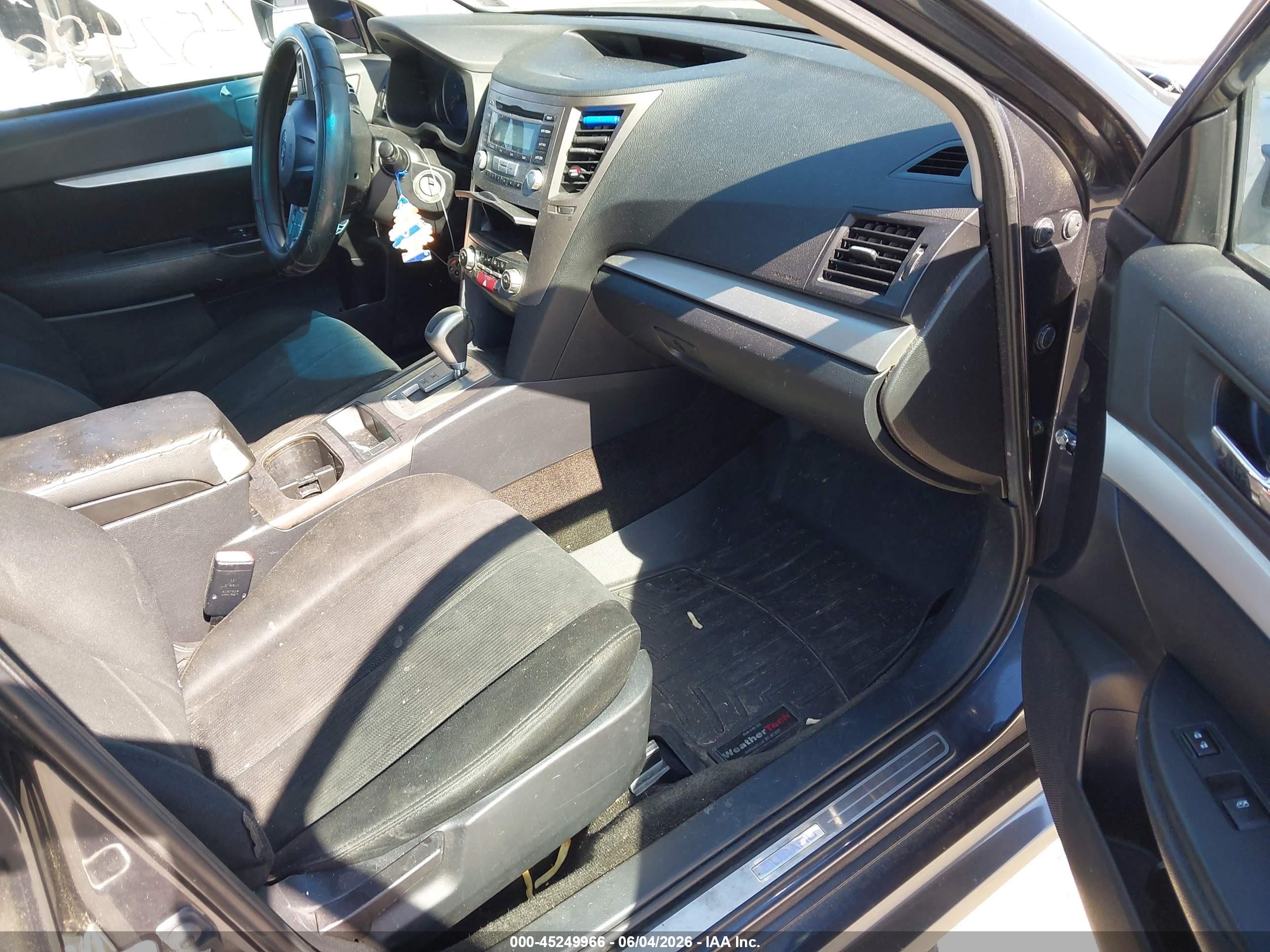 2013 Subaru Legacy 3.6r Gray vin: 4S3BMDA63D2006490