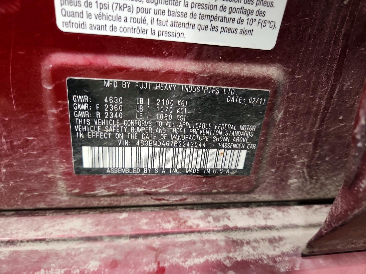 2011 Subaru Legacy 3.6r Red vin: 4S3BMDA67B2243044