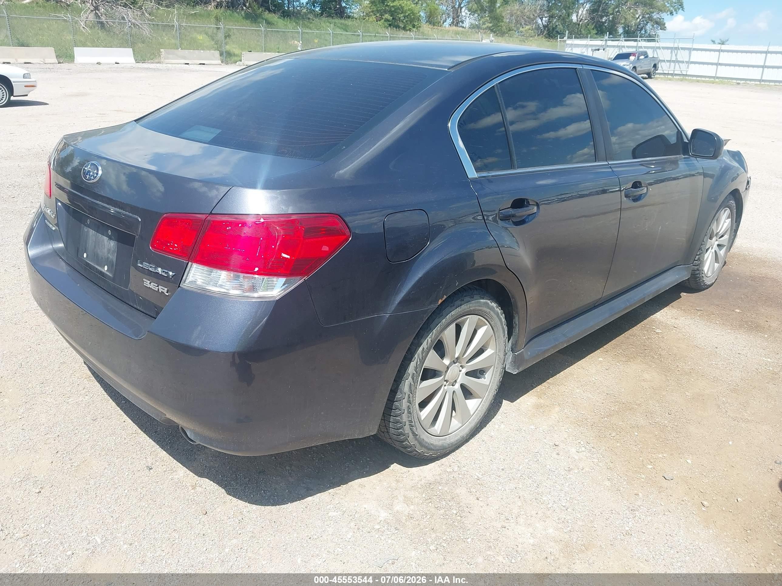 2010 Subaru Legacy 3.6r Gray vin: 4S3BMDA68A2237624