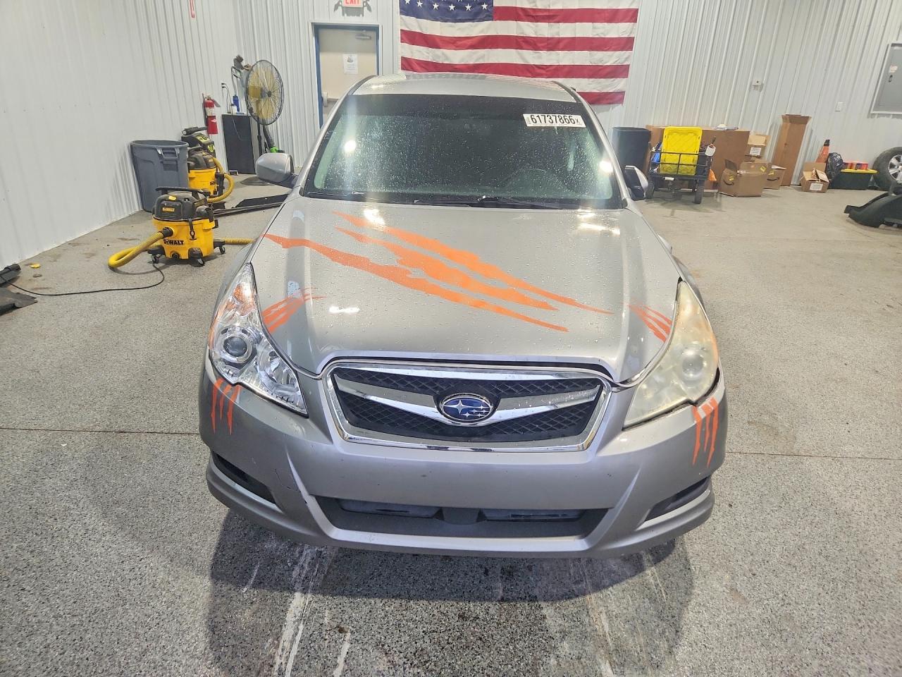 2011 Subaru Legacy 3.6r Limited Silver vin: 4S3BMDJ6XB2214959