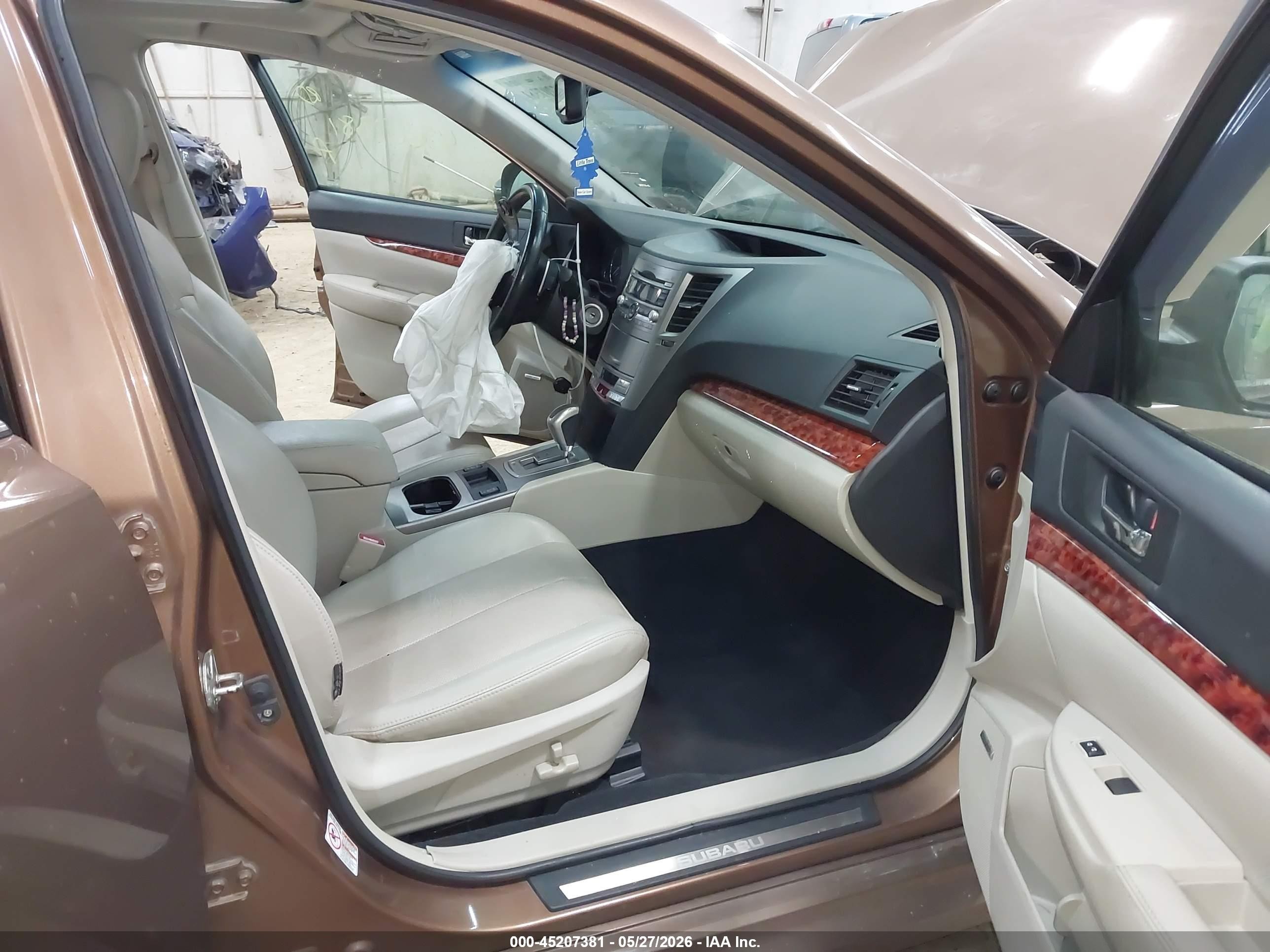 2011 Subaru Legacy 3.6r Limited Brown vin: 4S3BMDK62B2224187