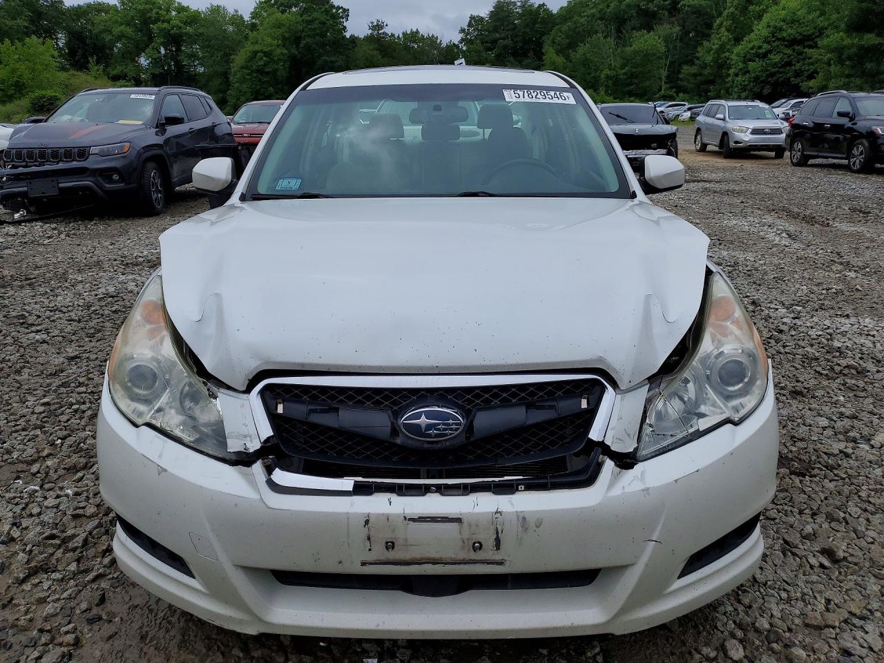 2012 Subaru Legacy 3.6r Limited White vin: 4S3BMDK63C2020192