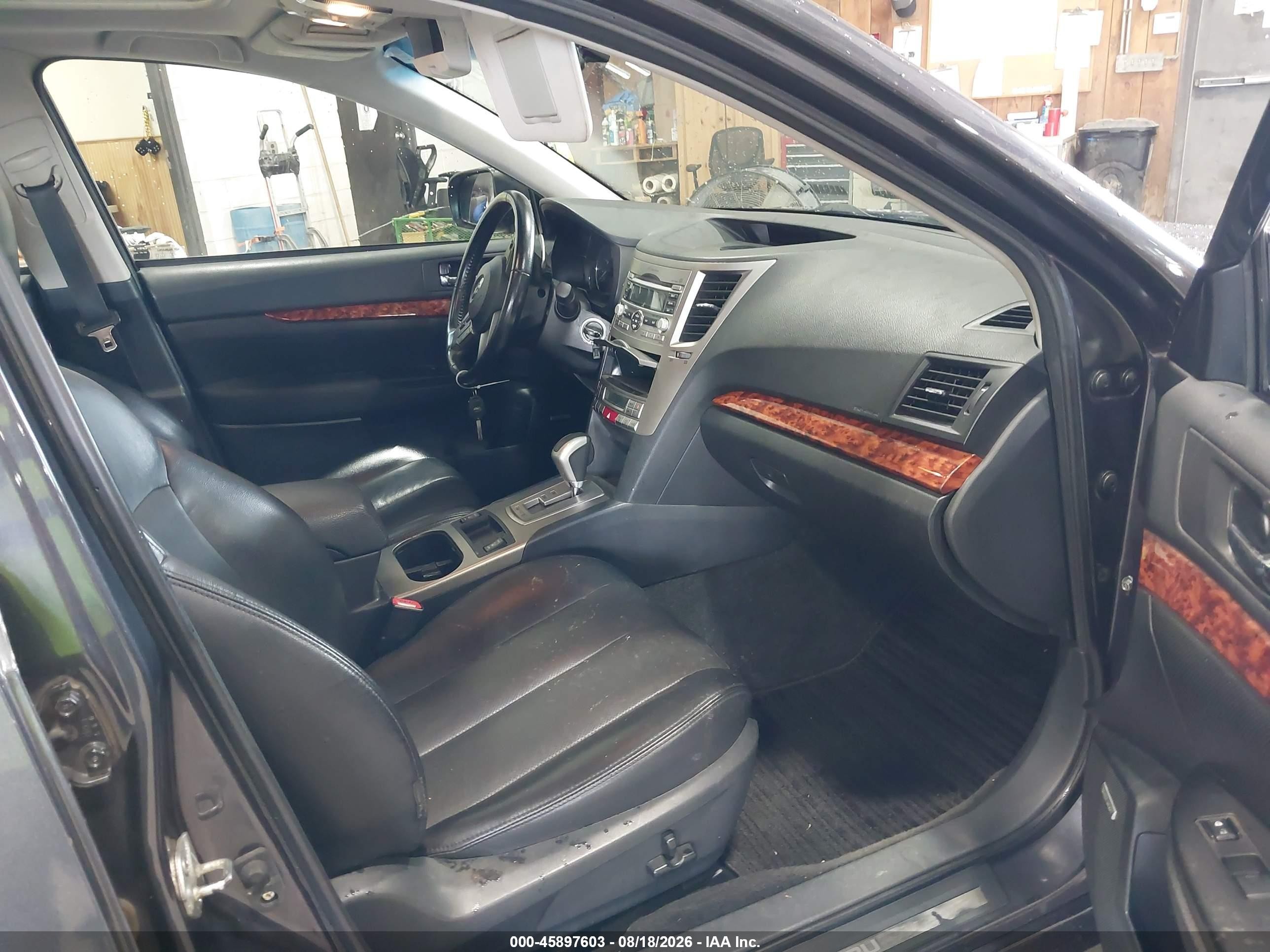 2011 Subaru Legacy 3.6r Limited Gray vin: 4S3BMDK66B2229280