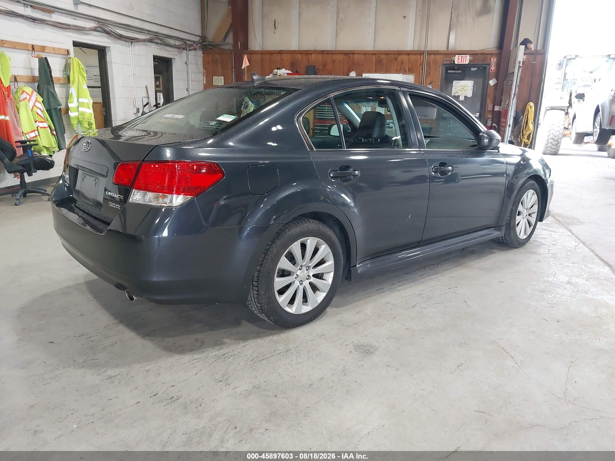 2011 Subaru Legacy 3.6r Limited Gray vin: 4S3BMDK66B2229280