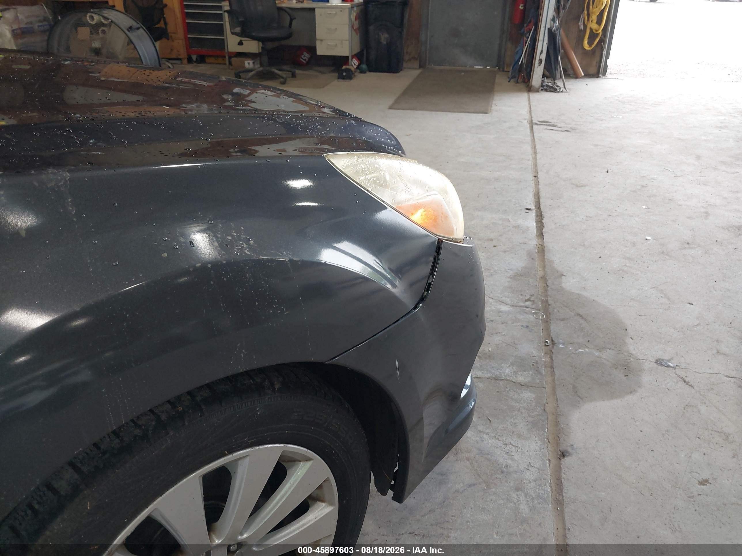 2011 Subaru Legacy 3.6r Limited Gray vin: 4S3BMDK66B2229280
