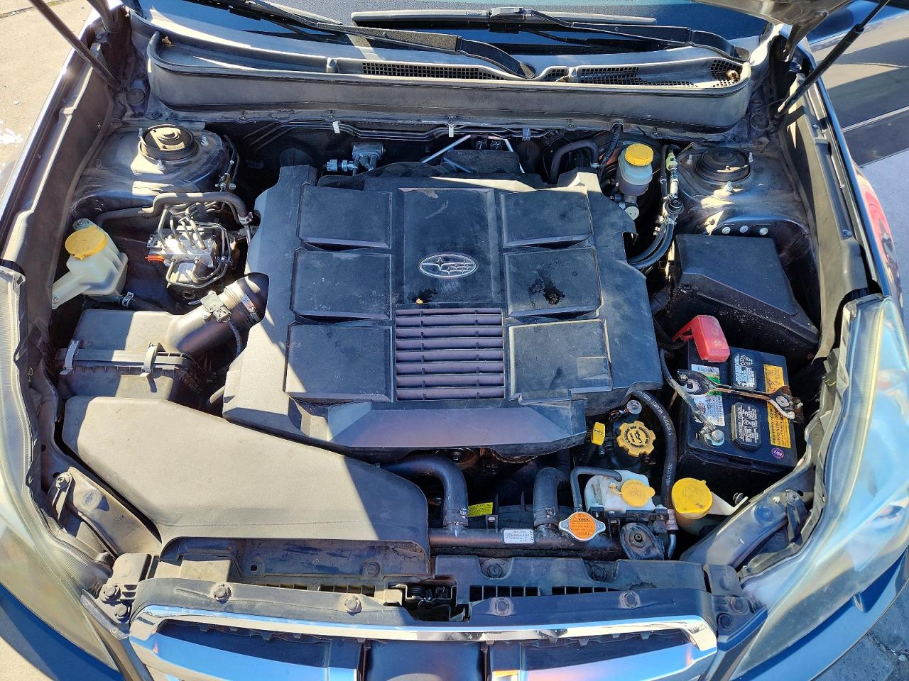 2013 Subaru Legacy 3.6r Limited Gray vin: 4S3BMDK66D2004666