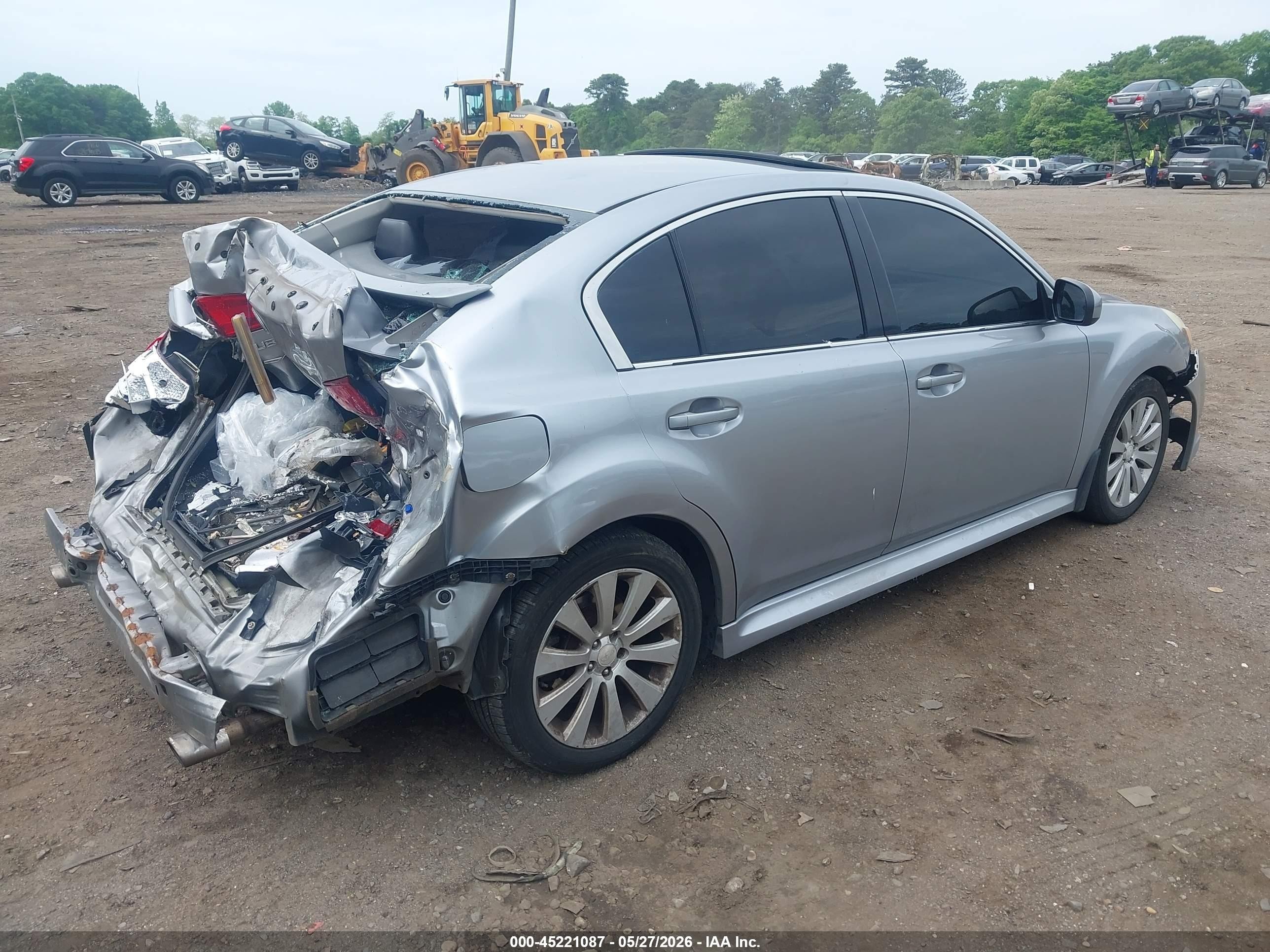 2010 Subaru Legacy 3.6r Limited Серебряный vin: 4S3BMDK67A2240965