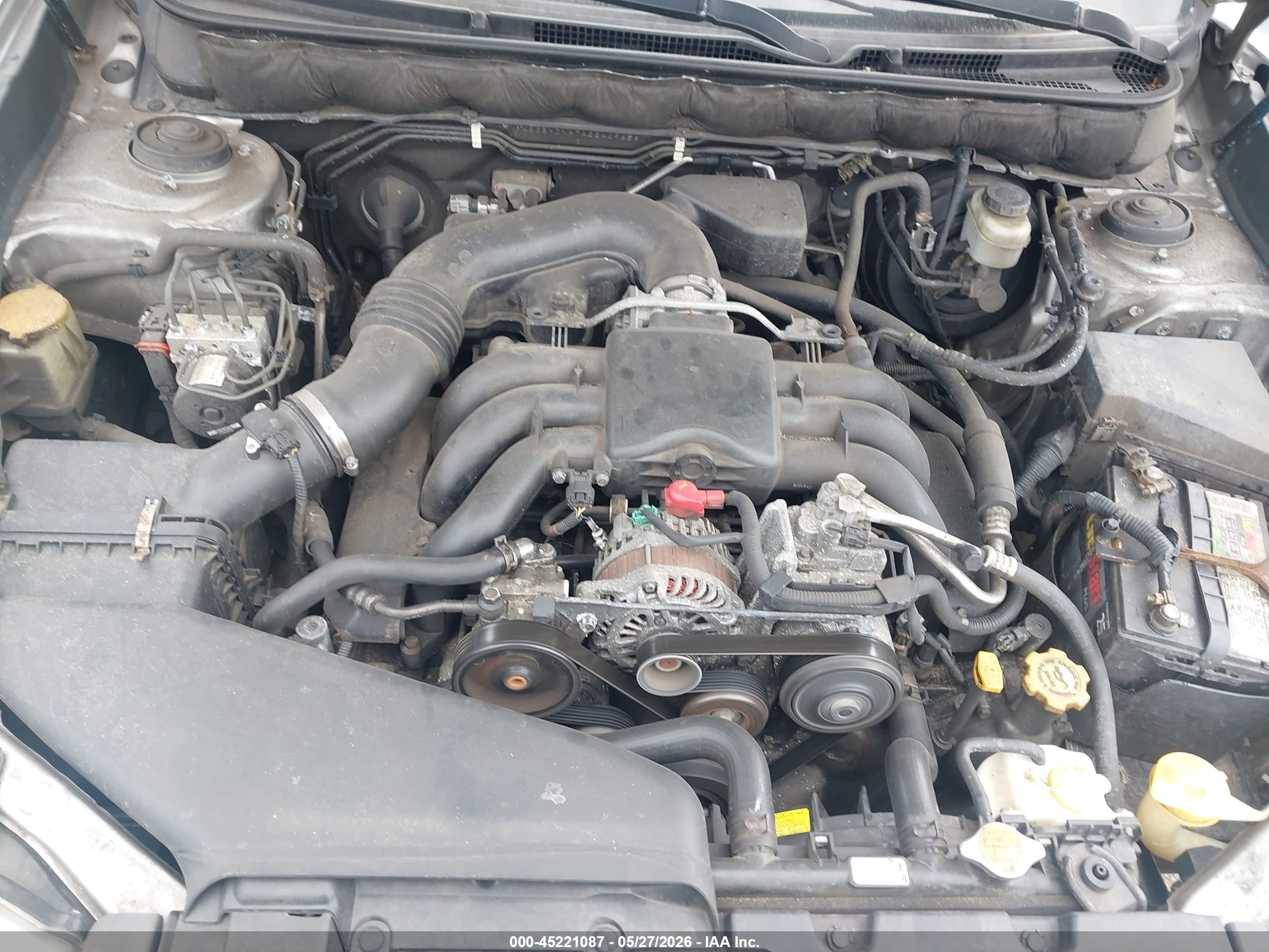 2010 Subaru Legacy 3.6r Limited Серебряный vin: 4S3BMDK67A2240965