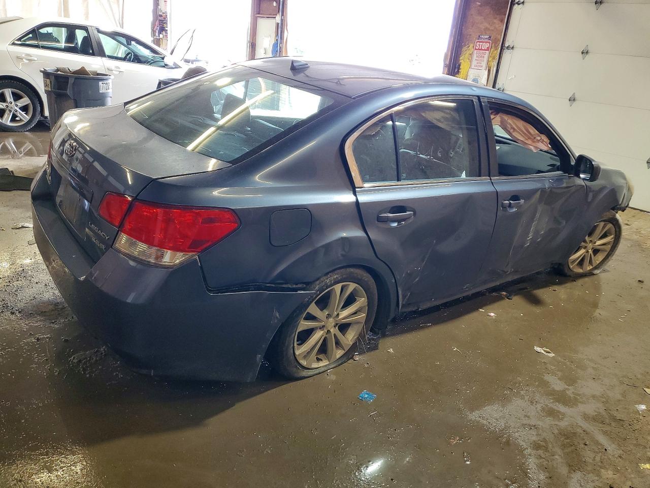 2013 Subaru Legacy 3.6r Limited Blue vin: 4S3BMDK69D2010431