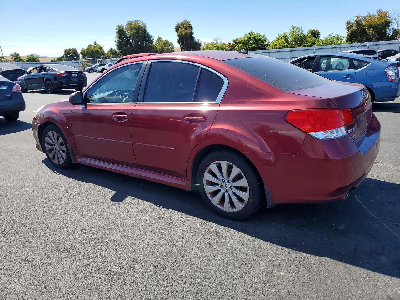 2012 Subaru Legacy 3.6r Limited Burgundy vin: 4S3BMDK6XC2013563