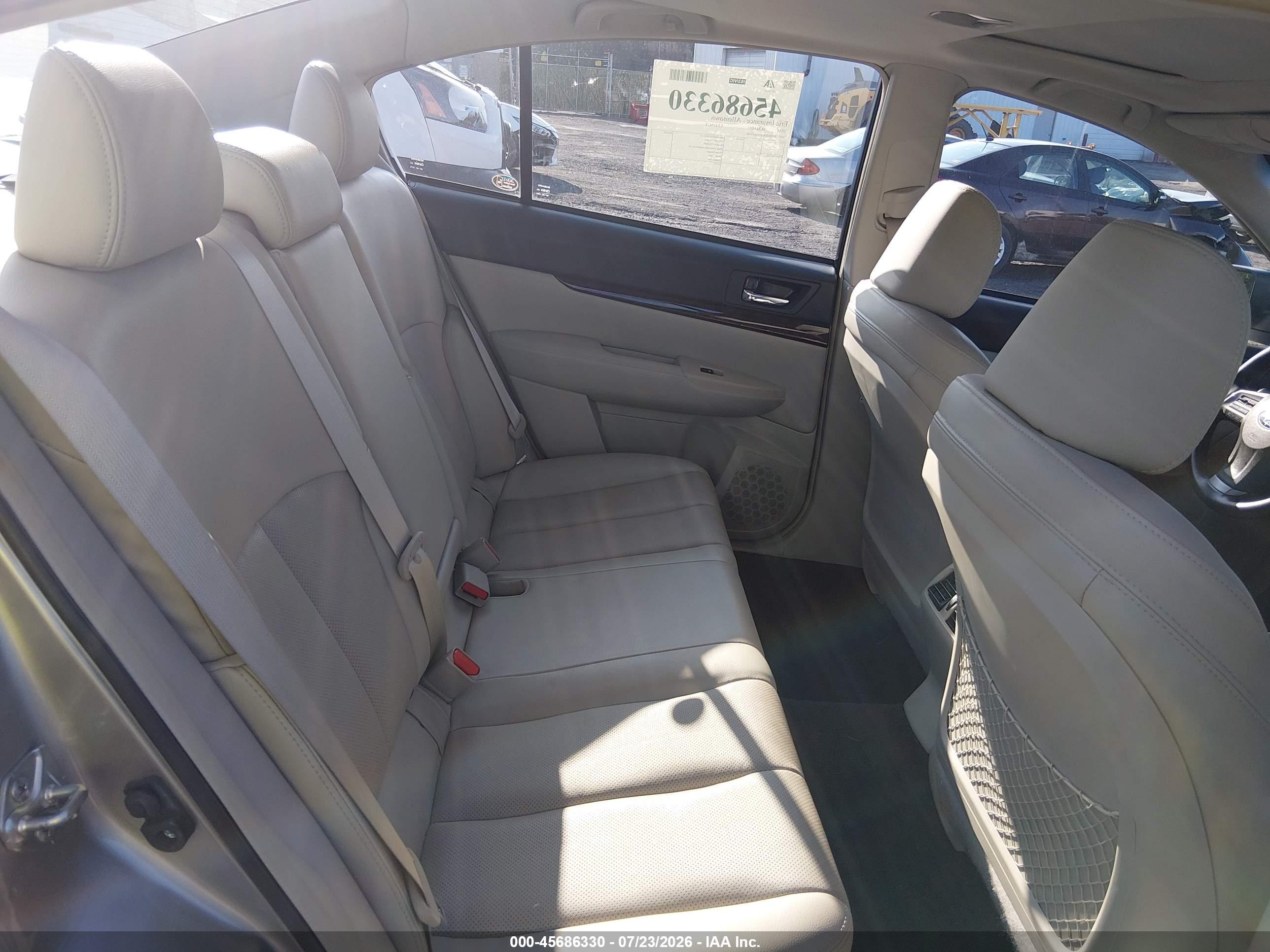 2014 Subaru Legacy 3.6r Limited Gold vin: 4S3BMDL61E2013940