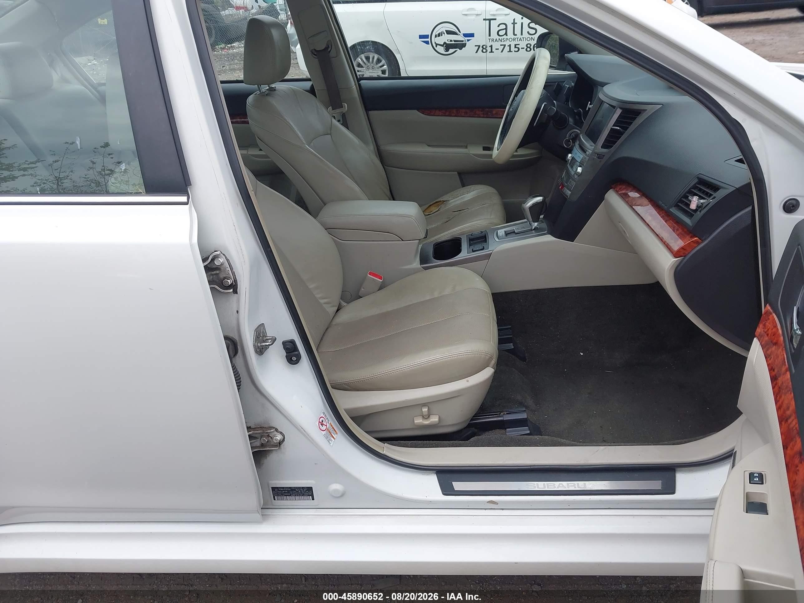 2012 Subaru Legacy 3.6r Limited White vin: 4S3BMDL62C2021929