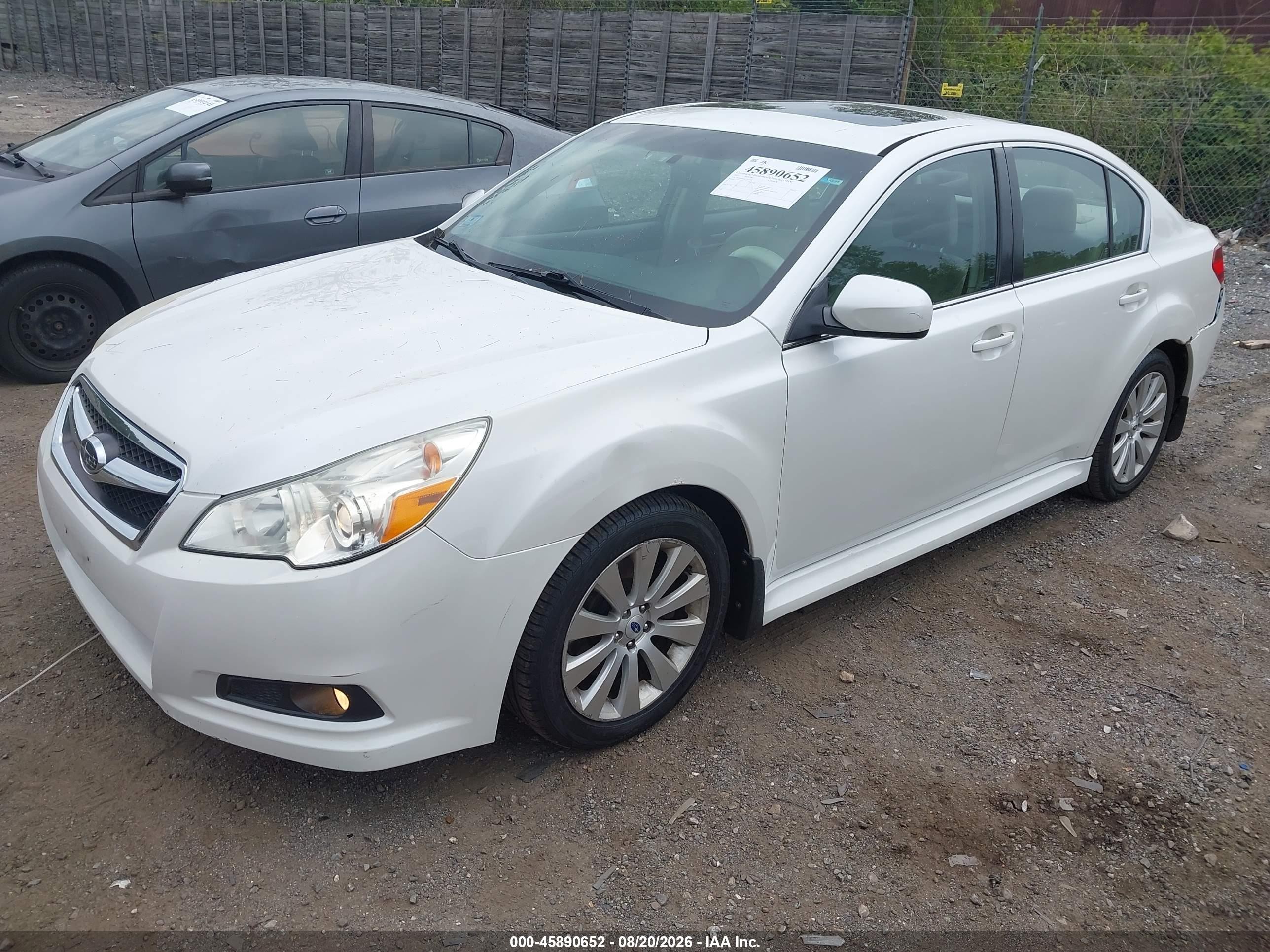 2012 Subaru Legacy 3.6r Limited White vin: 4S3BMDL62C2021929