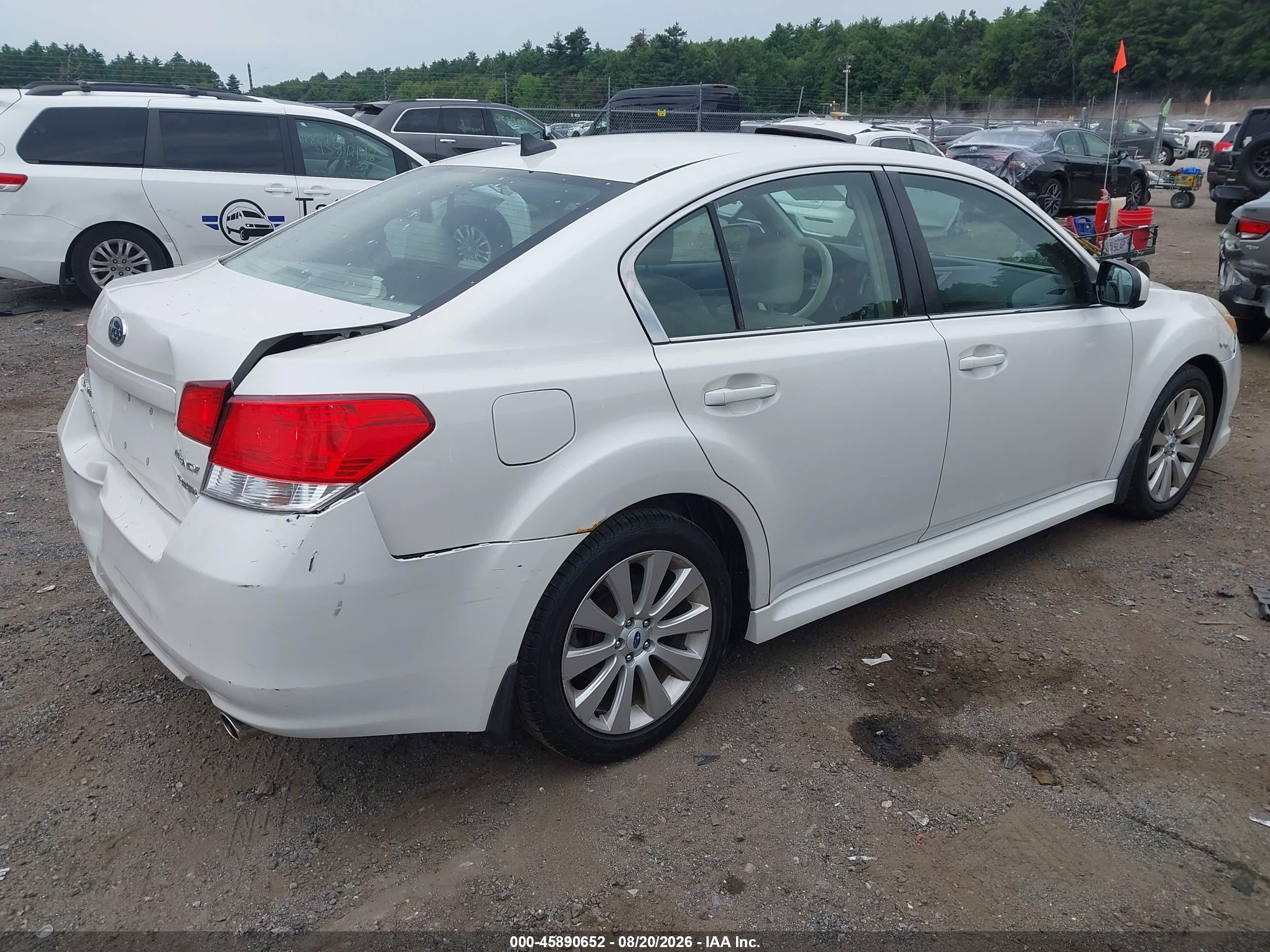 2012 Subaru Legacy 3.6r Limited White vin: 4S3BMDL62C2021929